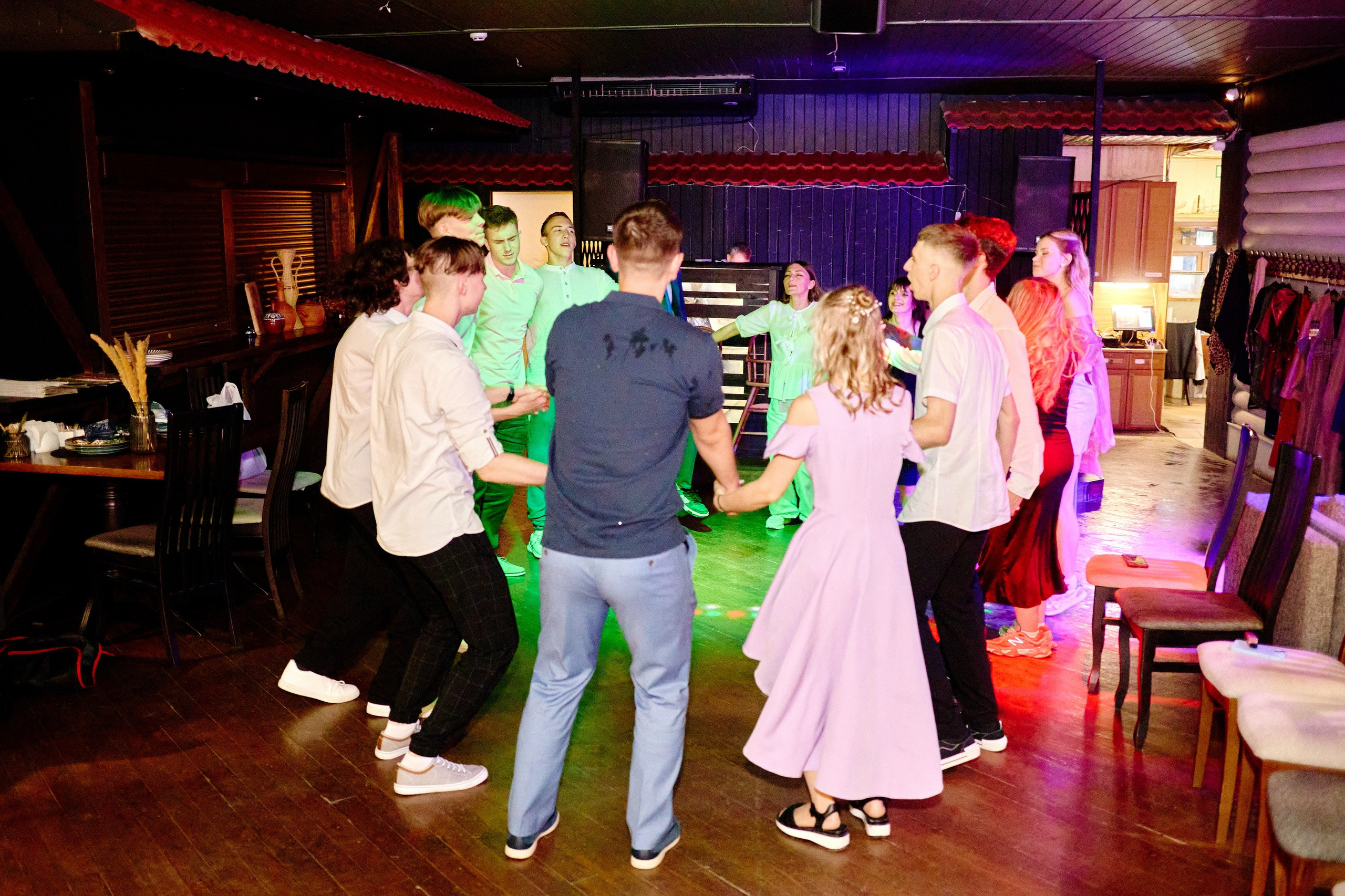 Выпускной 35 Сош. Фотограф Выпускные альбомы Таганрог Сергей Коробченко