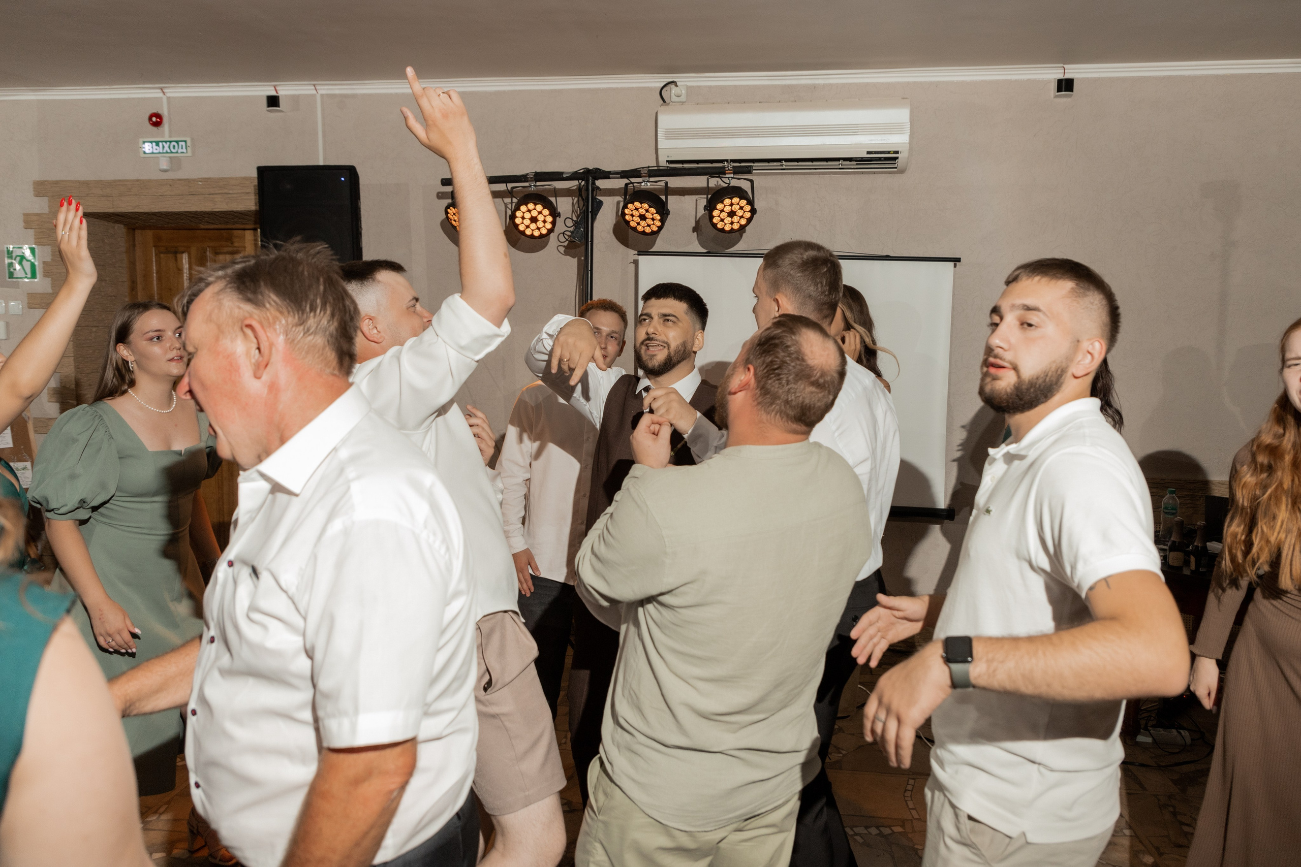 Анатолий и Полина (сокращено). Свадебный фотограф Ангелина Сунгатулина | Саратов | Балаково | Вольск