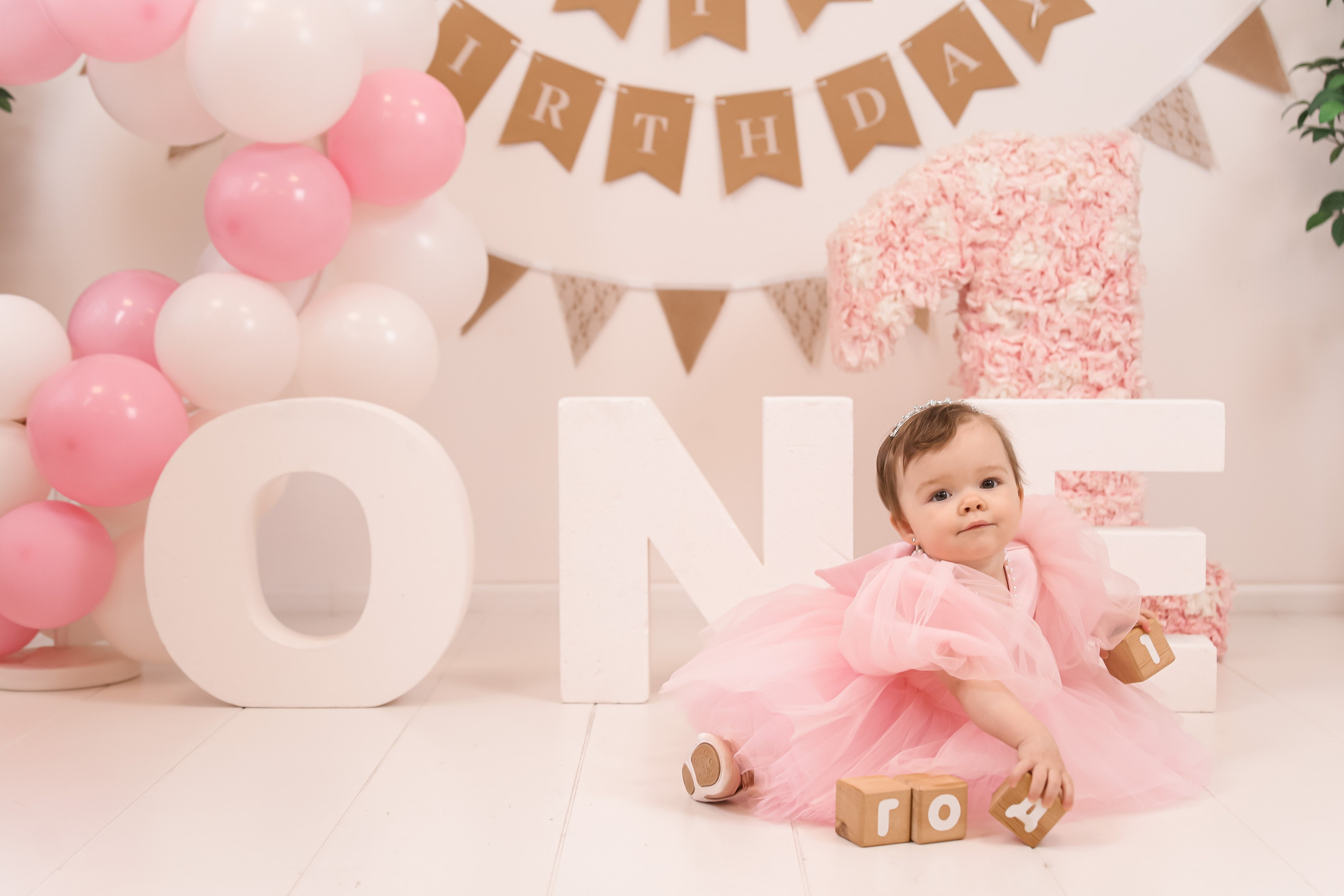 1й Годик Евы. Детский и Семейный фотограф в Санкт-Петербурге. Детская Фотостудия «FAMILY STORY»