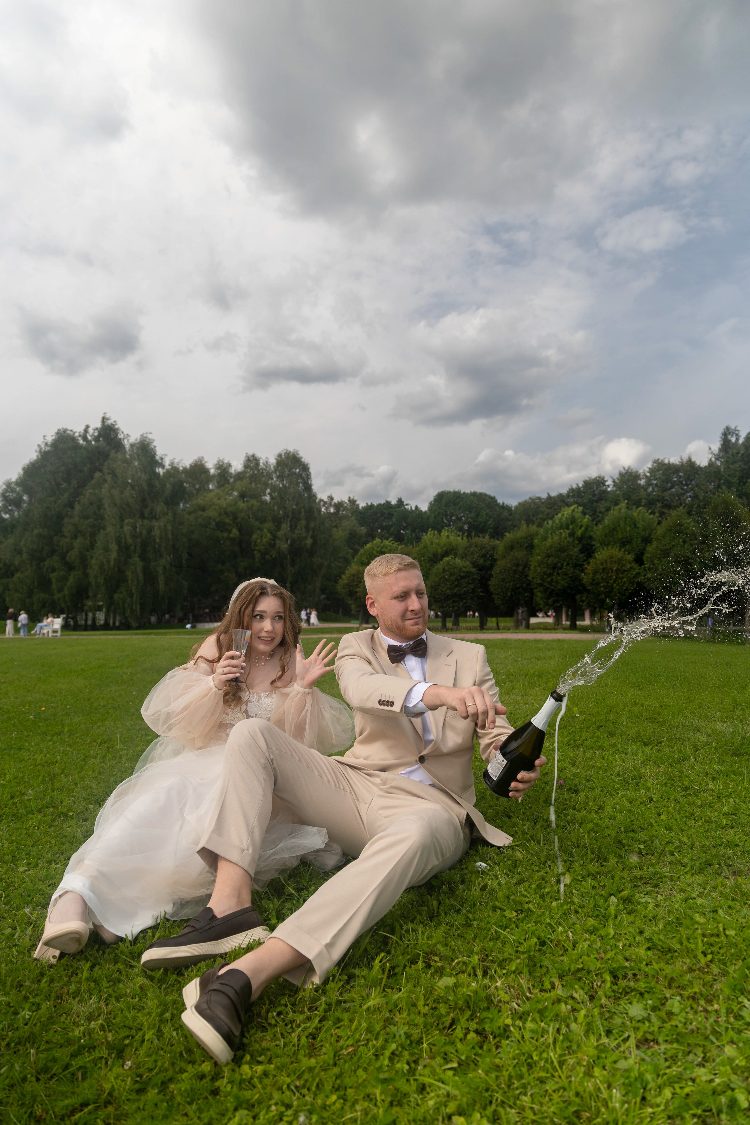 Свадебная фотосессия свадебный фотограф Татьяна Марсуверских свадебная фотопрогулка Москва Жуковский. Фотограф для маркетплейсов, фотоуслуги в Жуковском Татьяна Марсуверских