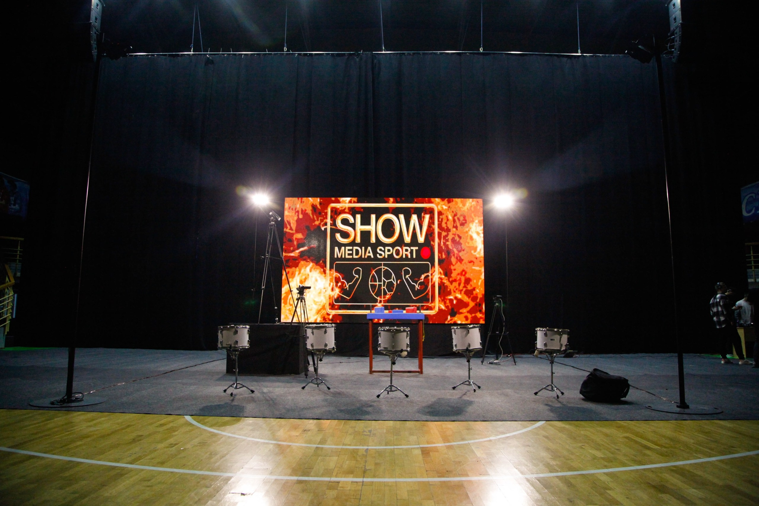 АРМРЕСТЛИНГ. Фото. Спортивный фотограф, трансляция, звук и свет в Новосибирске