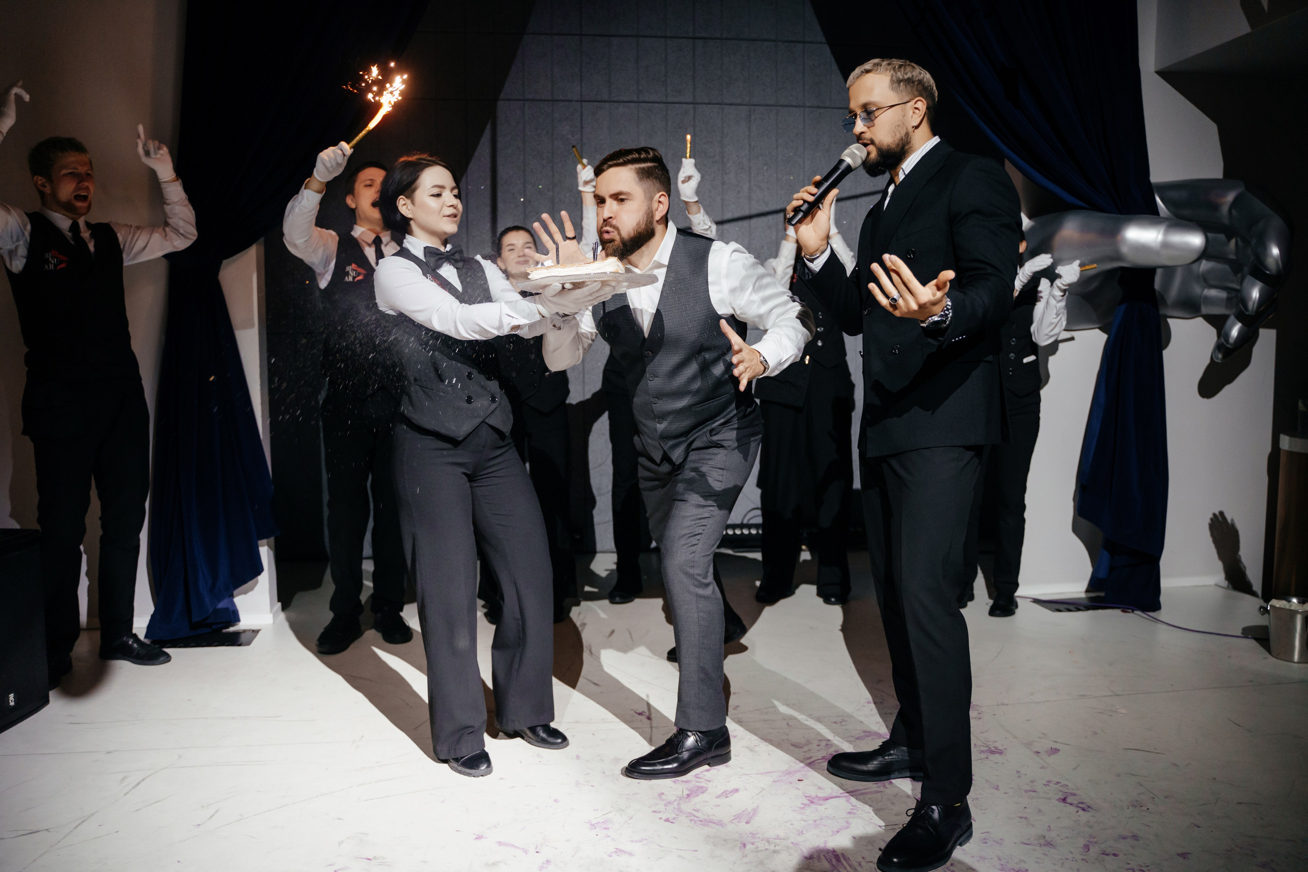 2 февраля (пятница). BENUAR Restaurant