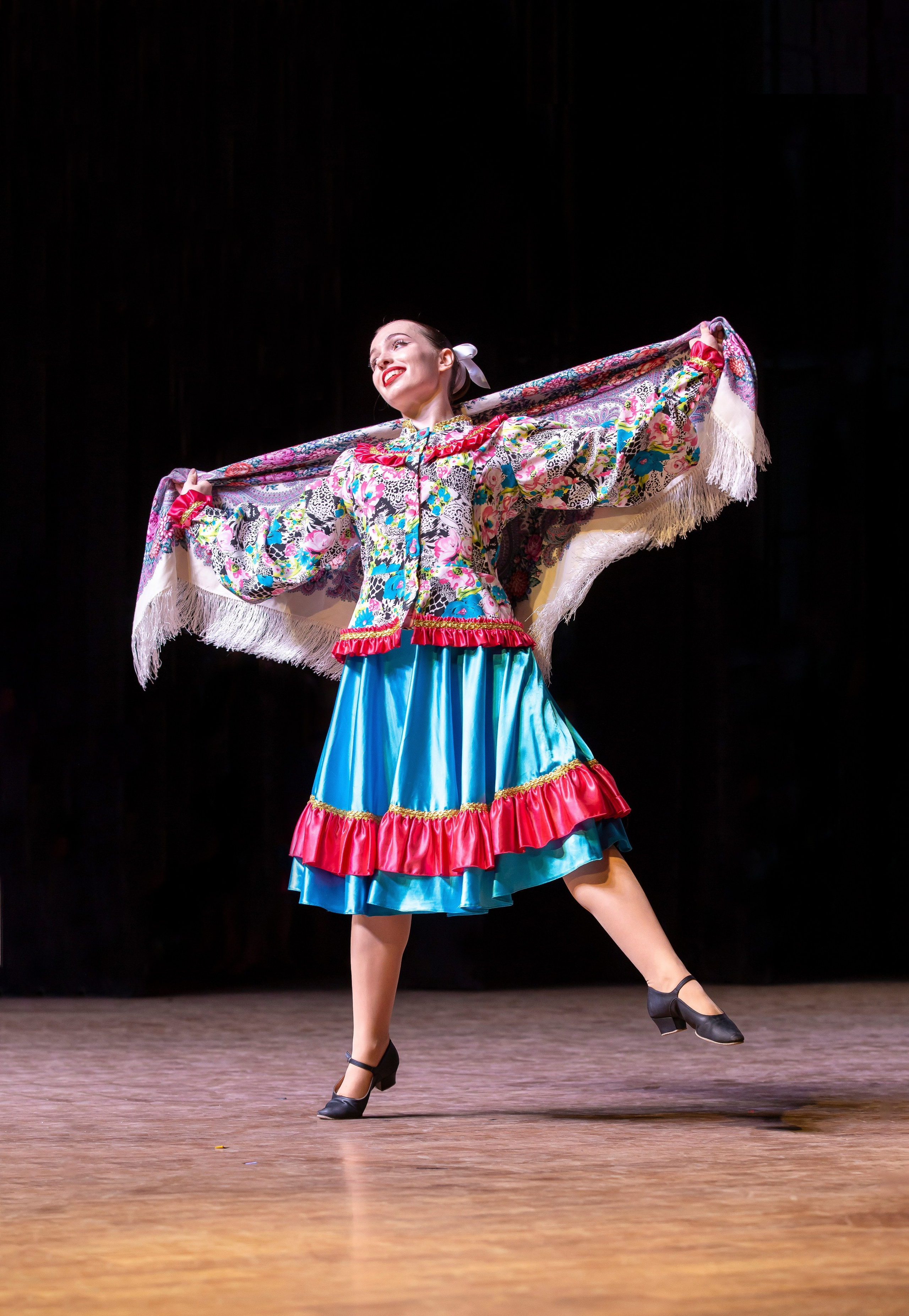 ДТДиМ Восточный. Юбилейный концерт хореографической студии «Карусель». Репортажный фотограф в Москве