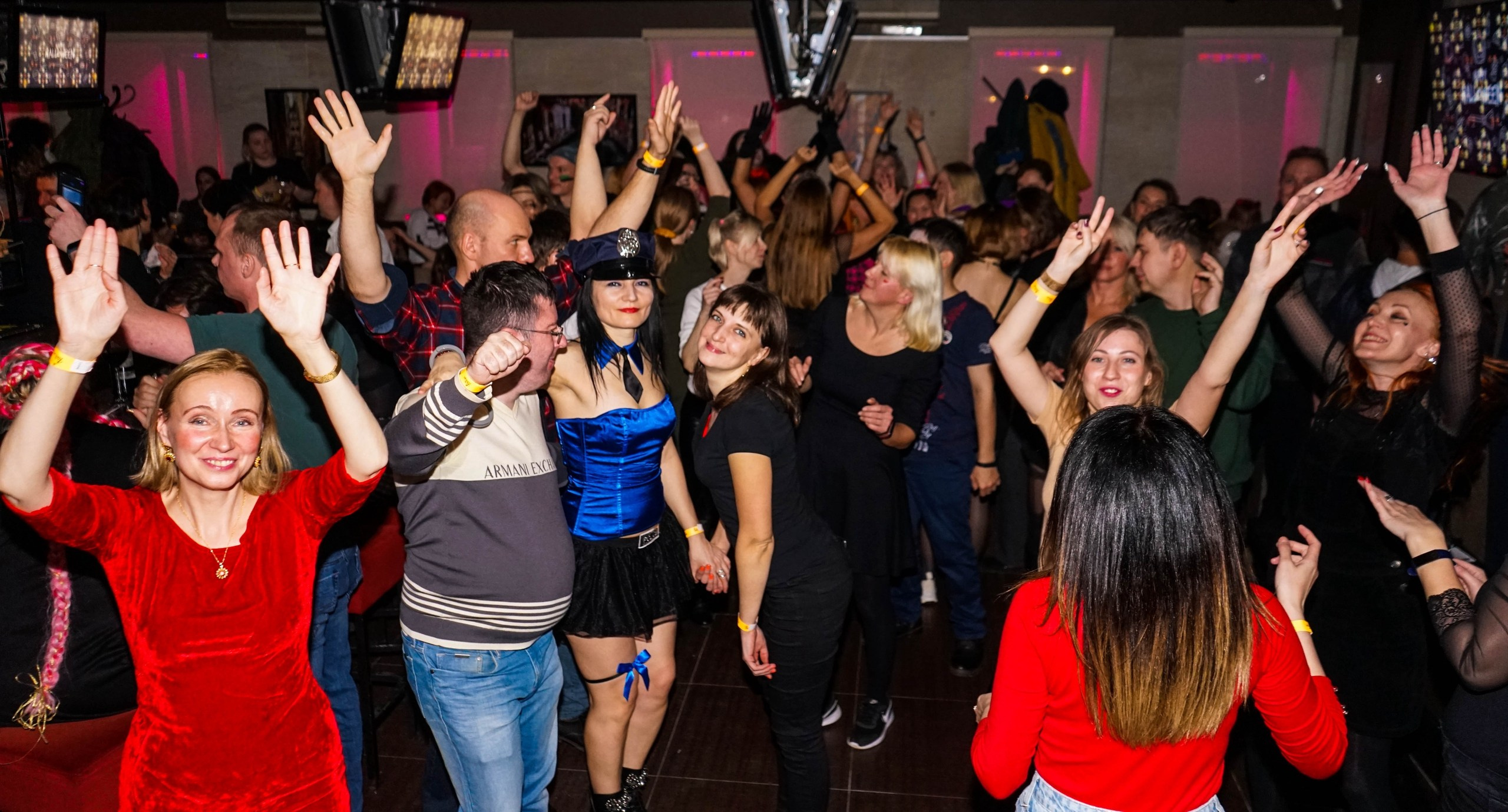 Фандец. Хеллоуиновская клубная вечеринка | 13.11.21. Галерея Фантим