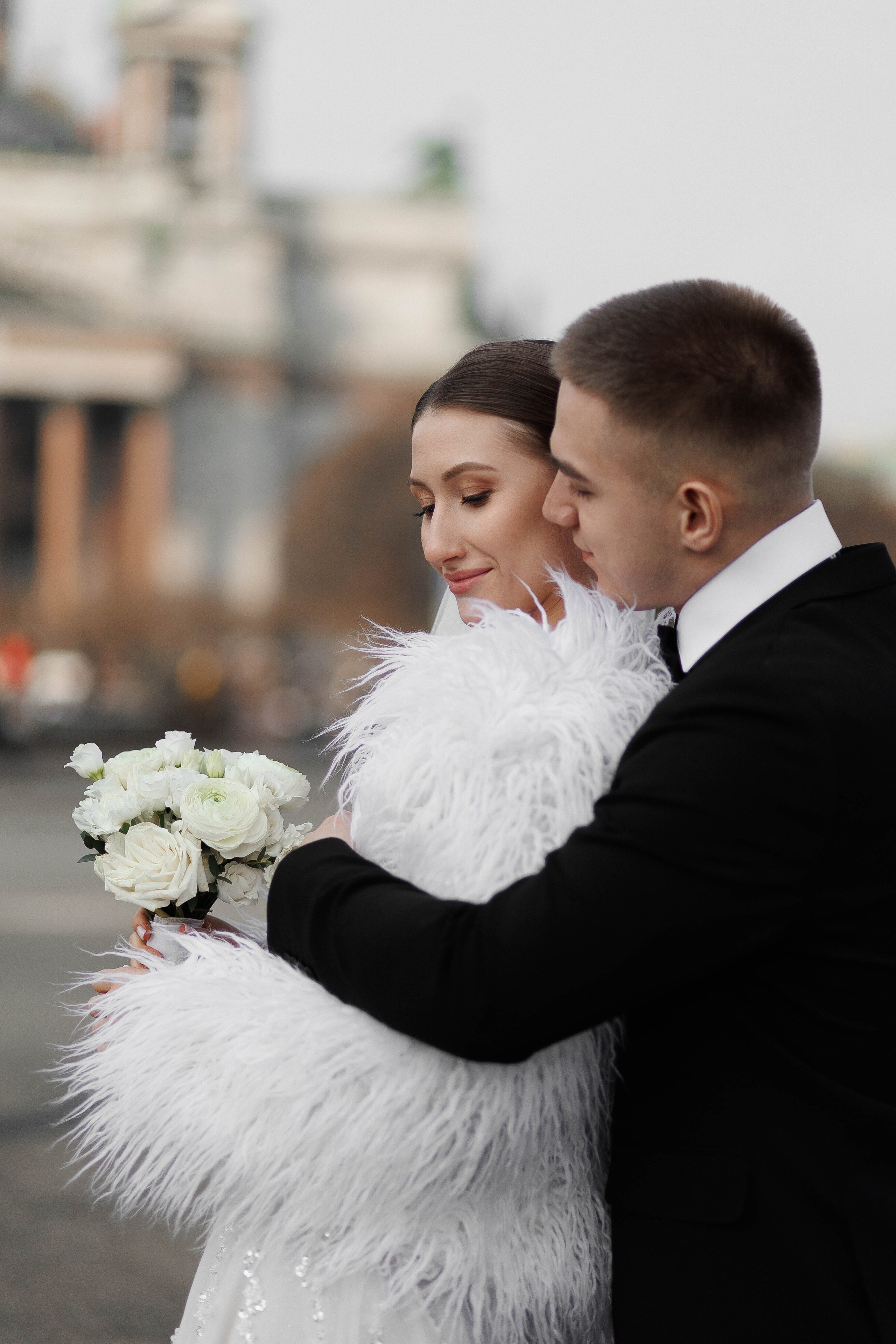 ···. Свадебный фотограф в Санкт-Петербурге Александра Чукавина