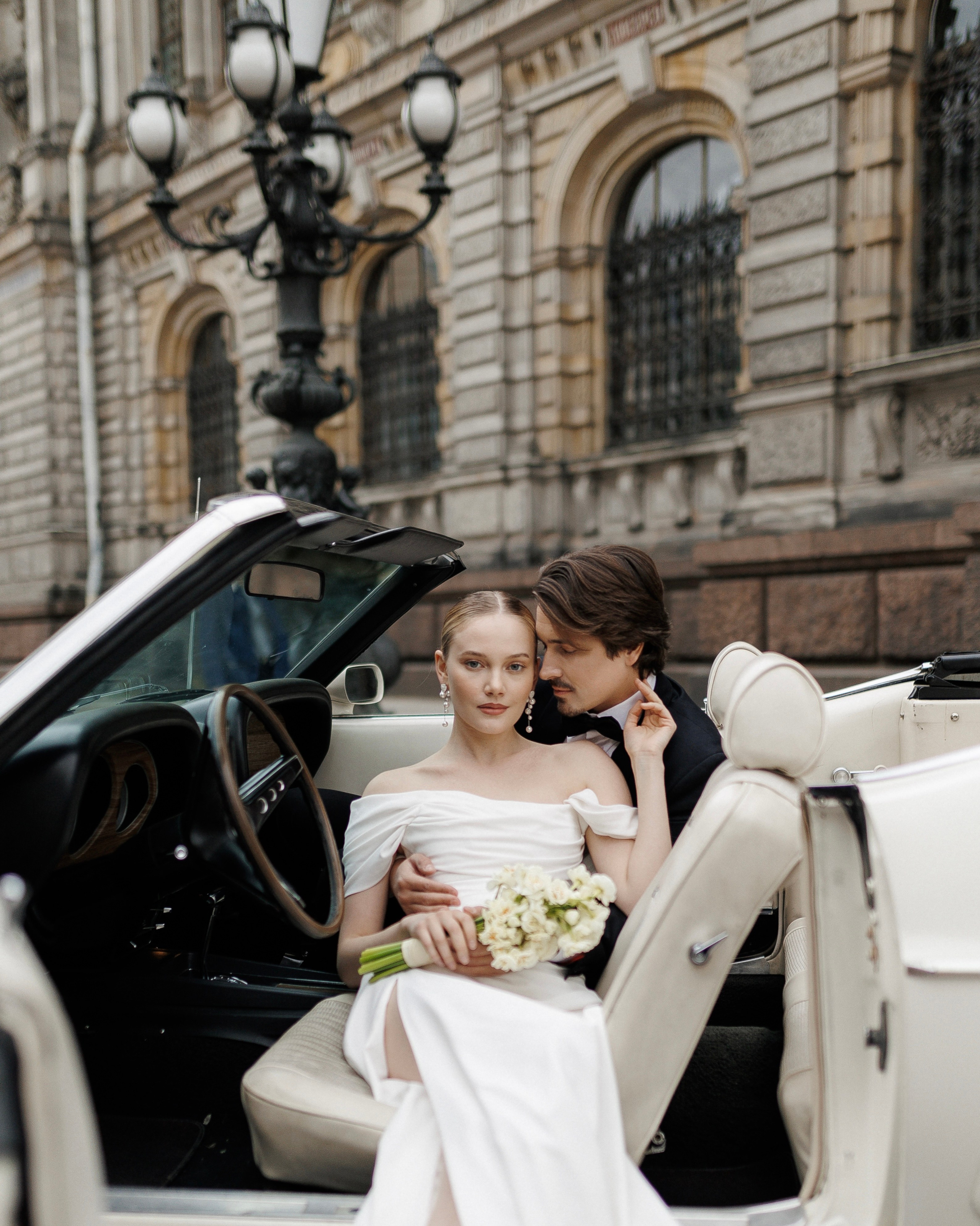 ···. Свадебный фотограф в Санкт-Петербурге Александра Чукавина