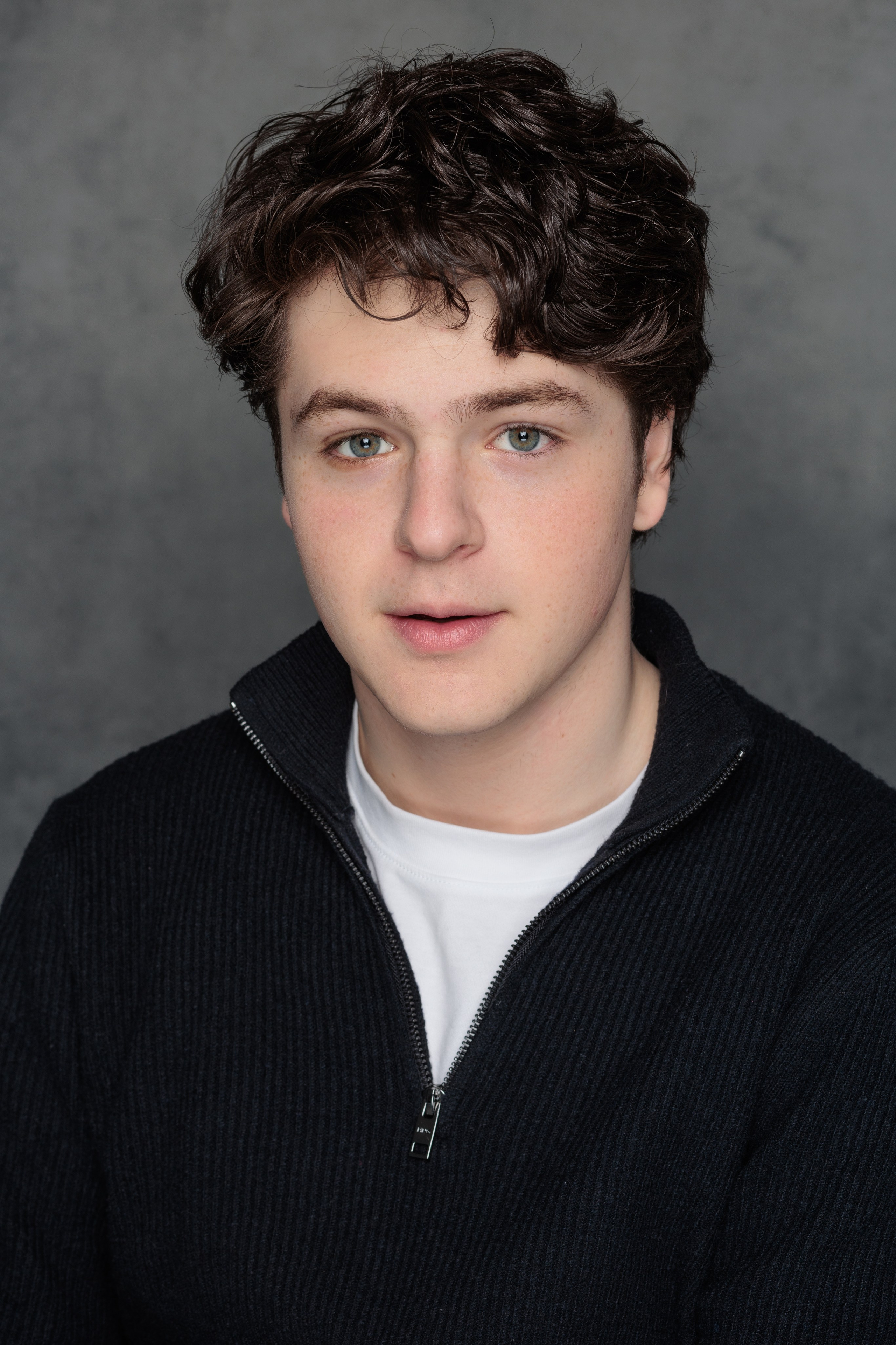 ВЛАД. Я фотограф из Москвы к Вашим услугам