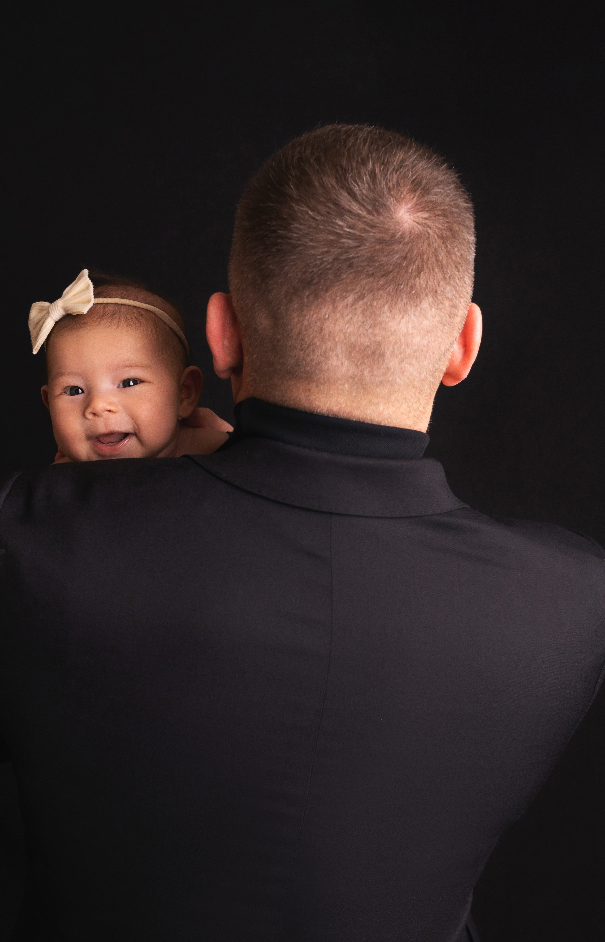 Семейные кадры от Elvira Kamaeva. Фотограф новорожденных малышей в Омске и Омской области Эльвира Камаева