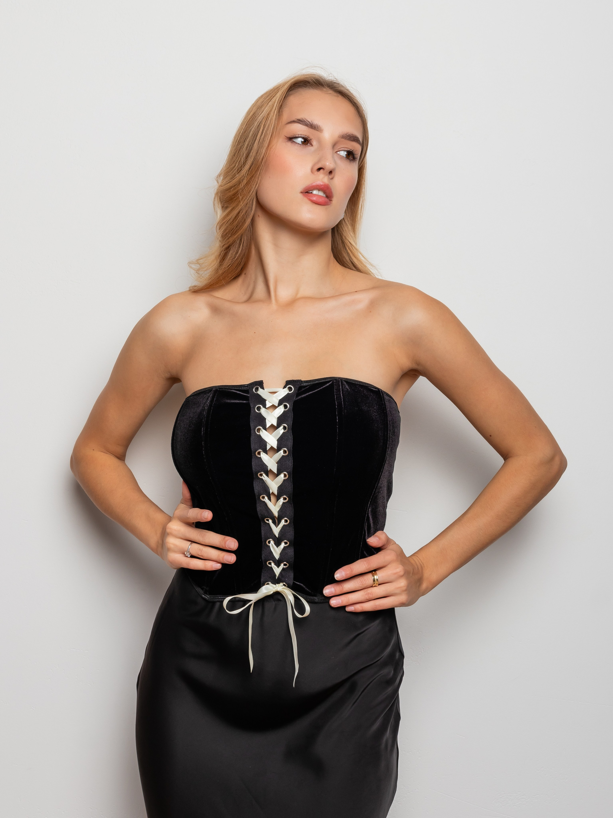 Корсеты. Фотограф в Краснодаре Арина Кудряшова