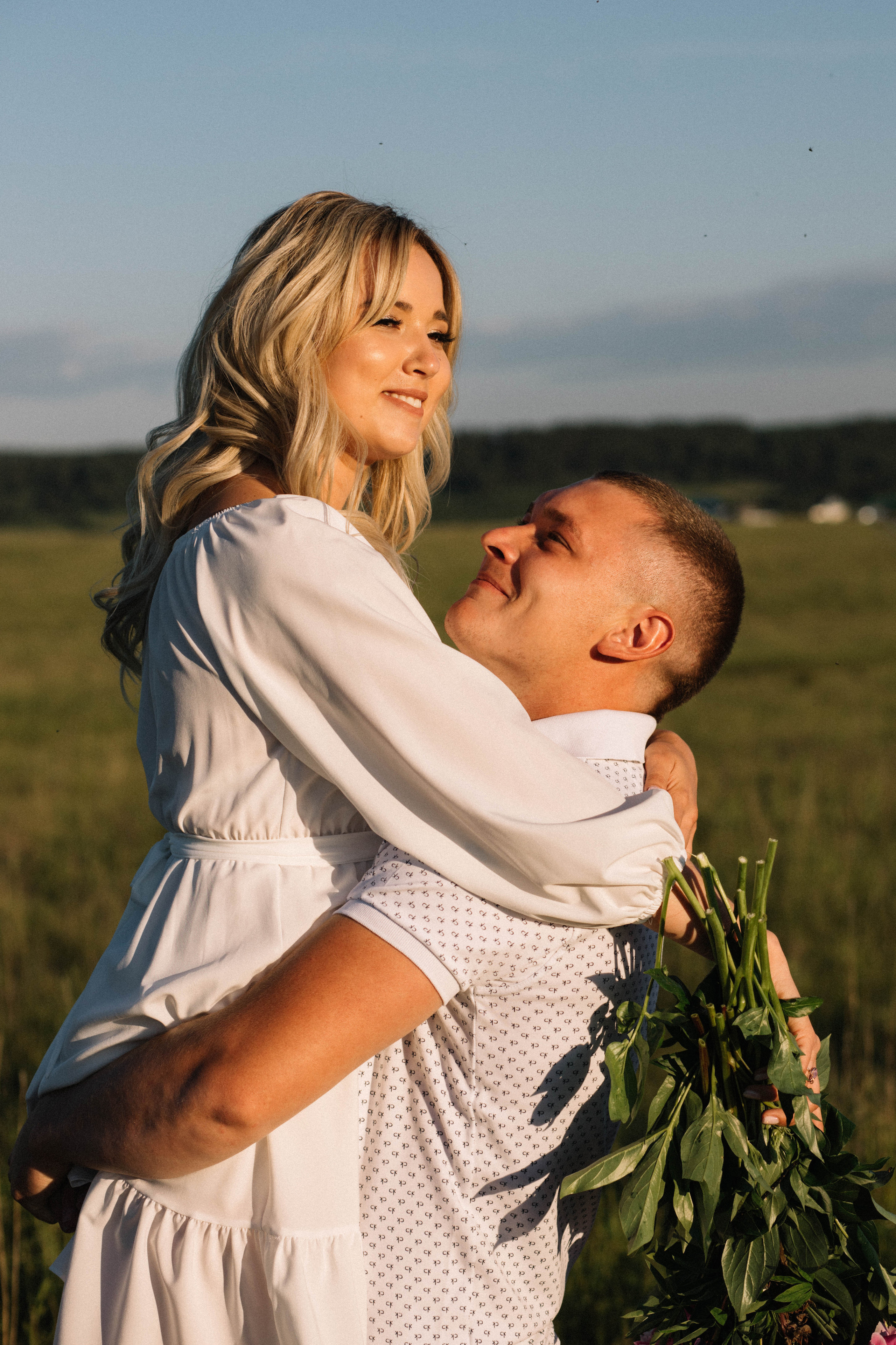 Любовь и пионы. Фотограф Регина Даниловна Усть — Катав