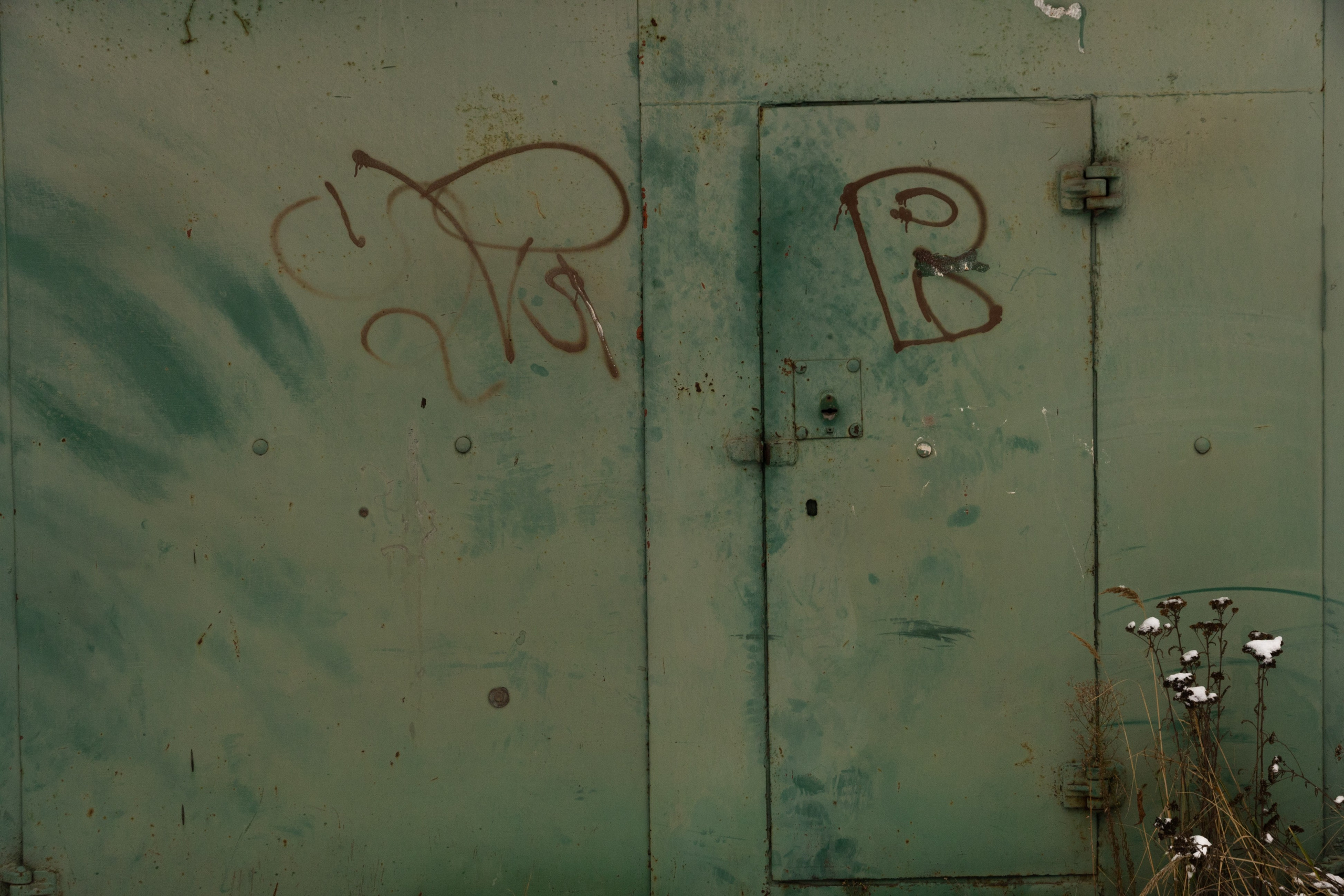 Это гараж. DASHA KALNINA