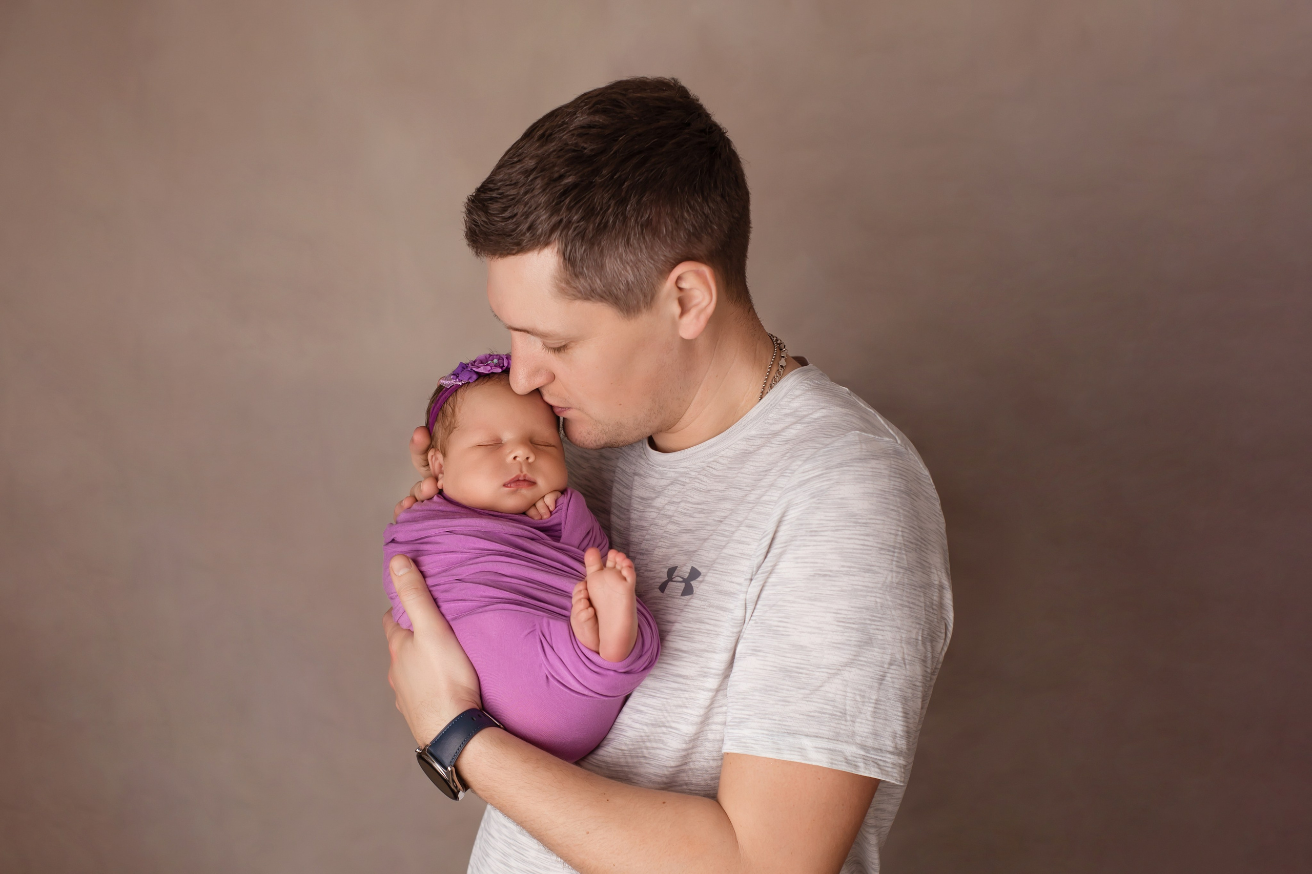 Новорождённые. Оля Март. Фотограф новорождённых город Лида. Фотограф на годик в Лиде