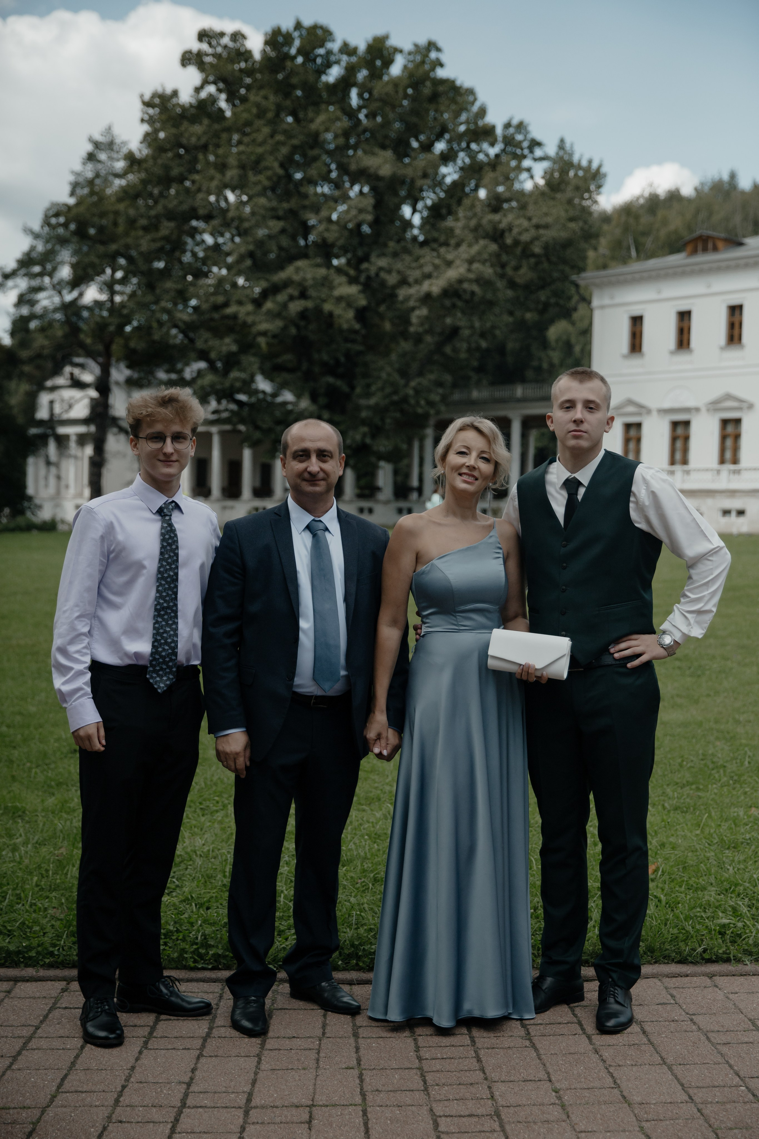 25.08.2024. RETOUCH-HOUSE