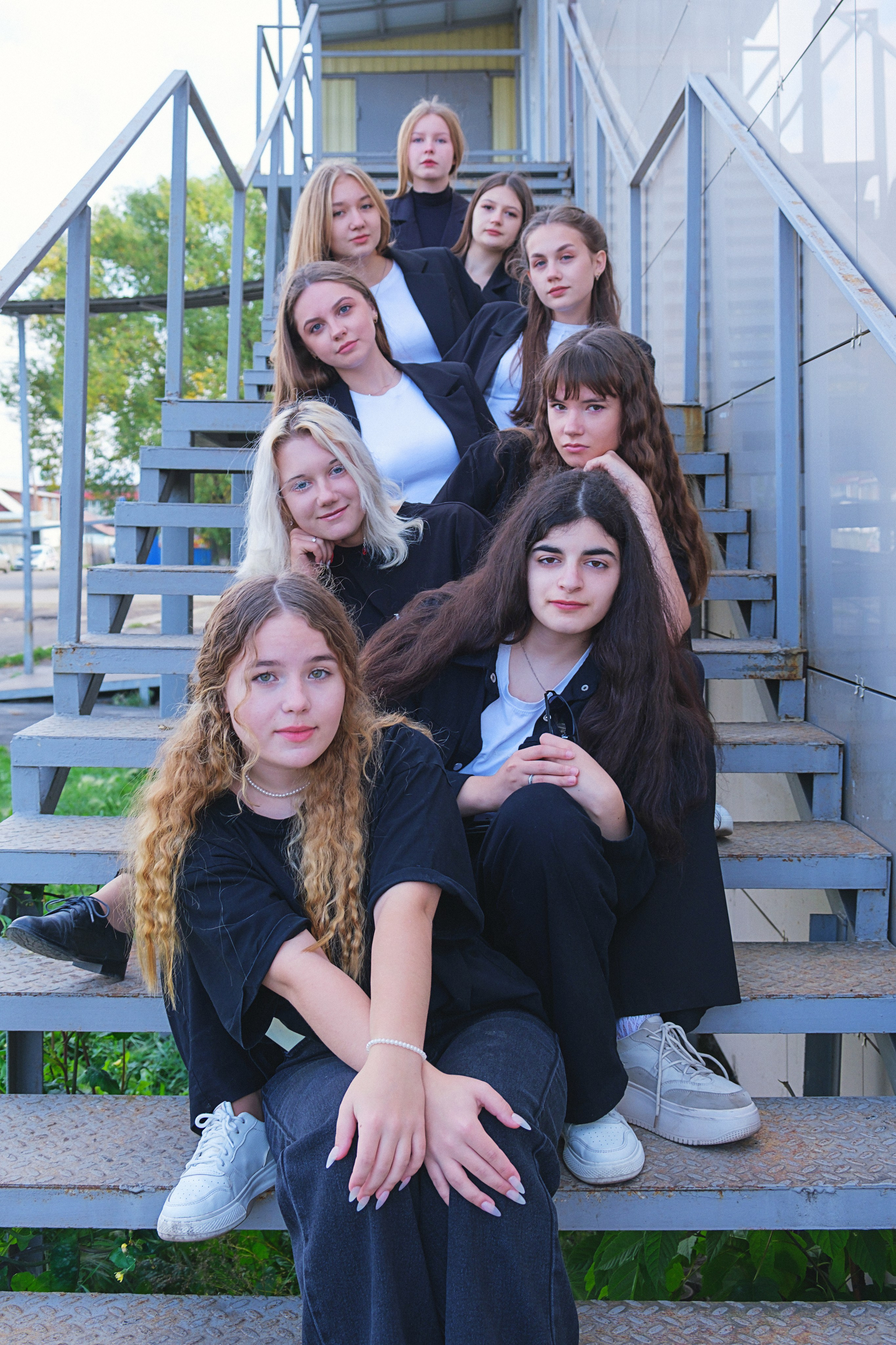 Выпускной альбом 2024. Фотограф и видеограф в Омск/Москва Сащенко Лера