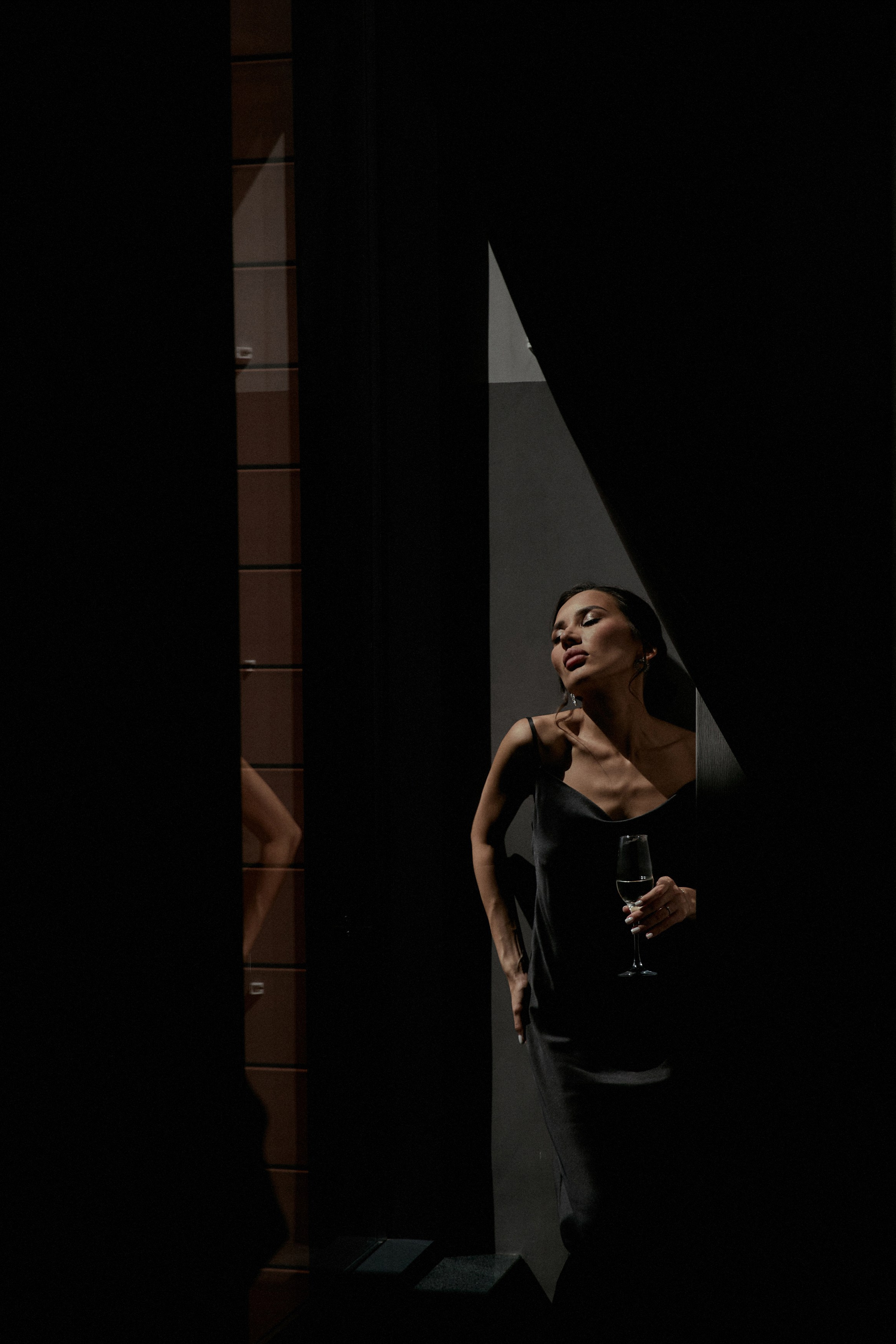 TOTAL BLACK. Дмитрий Мазуркевич: Профессиональный Репортажный Фотограф