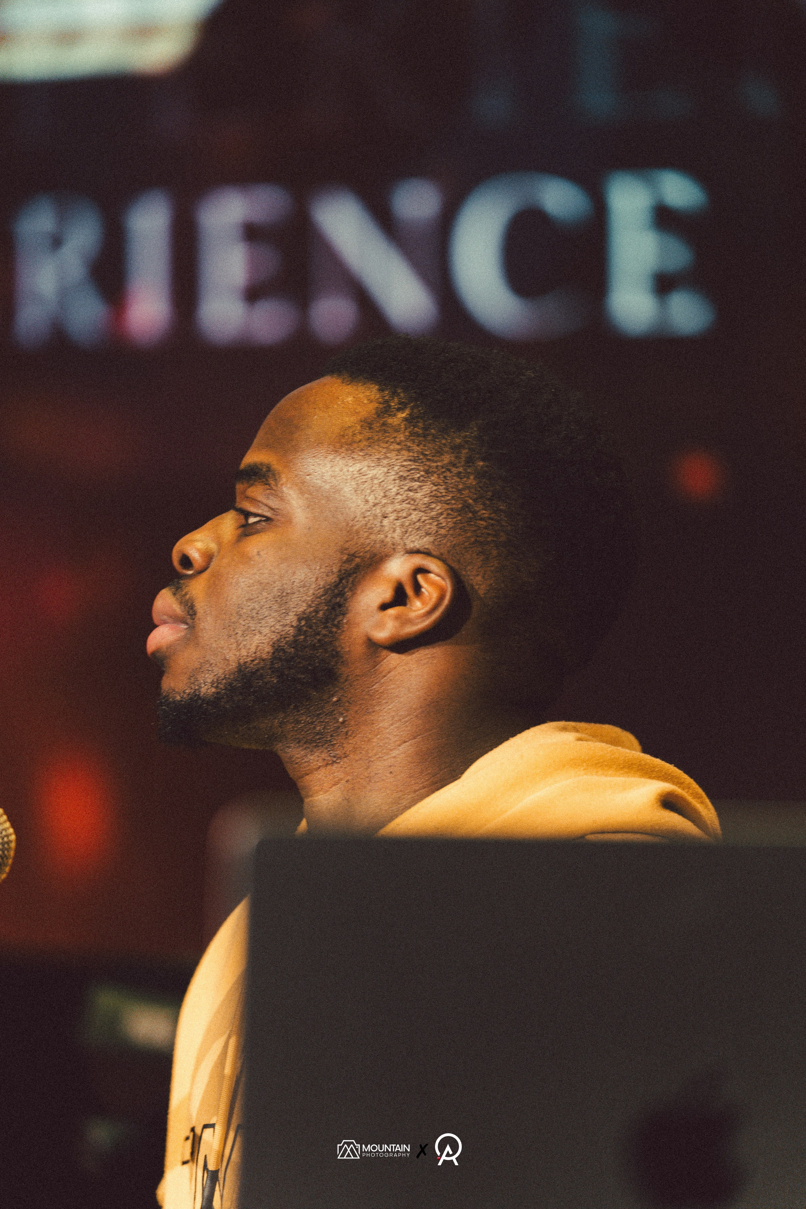 One Audience Gospel concert With Prospa Ochimana. Я занимаюсь событийной, свадебной, товарной, студийной… фотографией