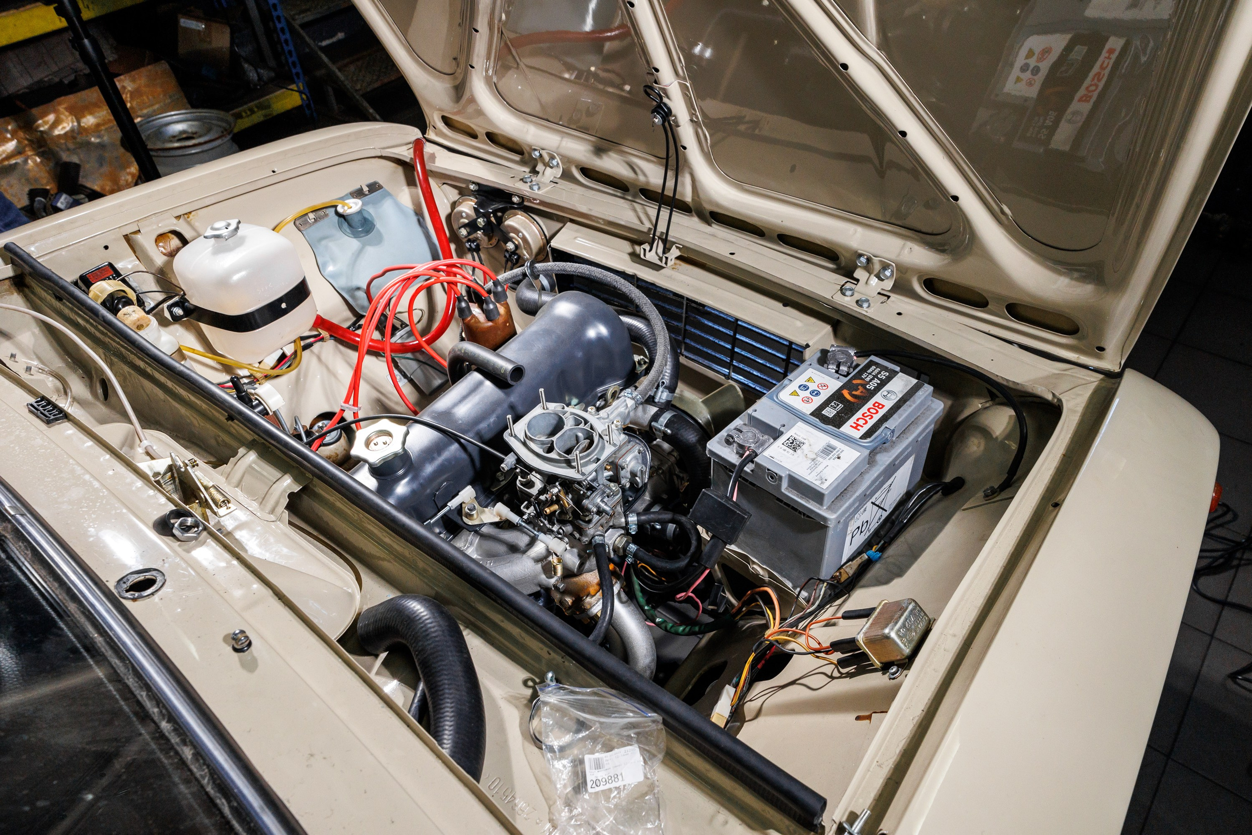 Автомобильная фотосъемка ВАЗ 2101 после реставрации в Бюро "Наследие"