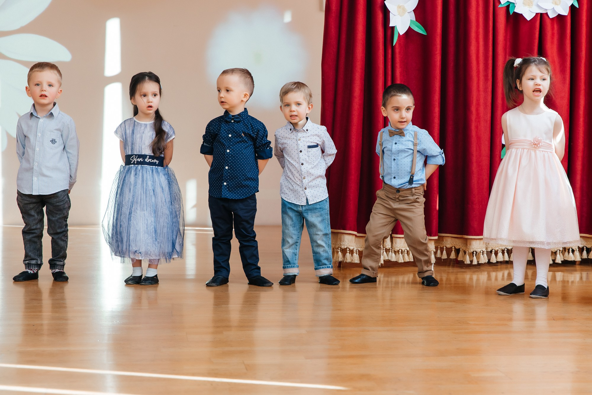 Детский сад № 93 — Утренник (07.03.2023). Свадебный и семейный фотограф Крамар Наталья