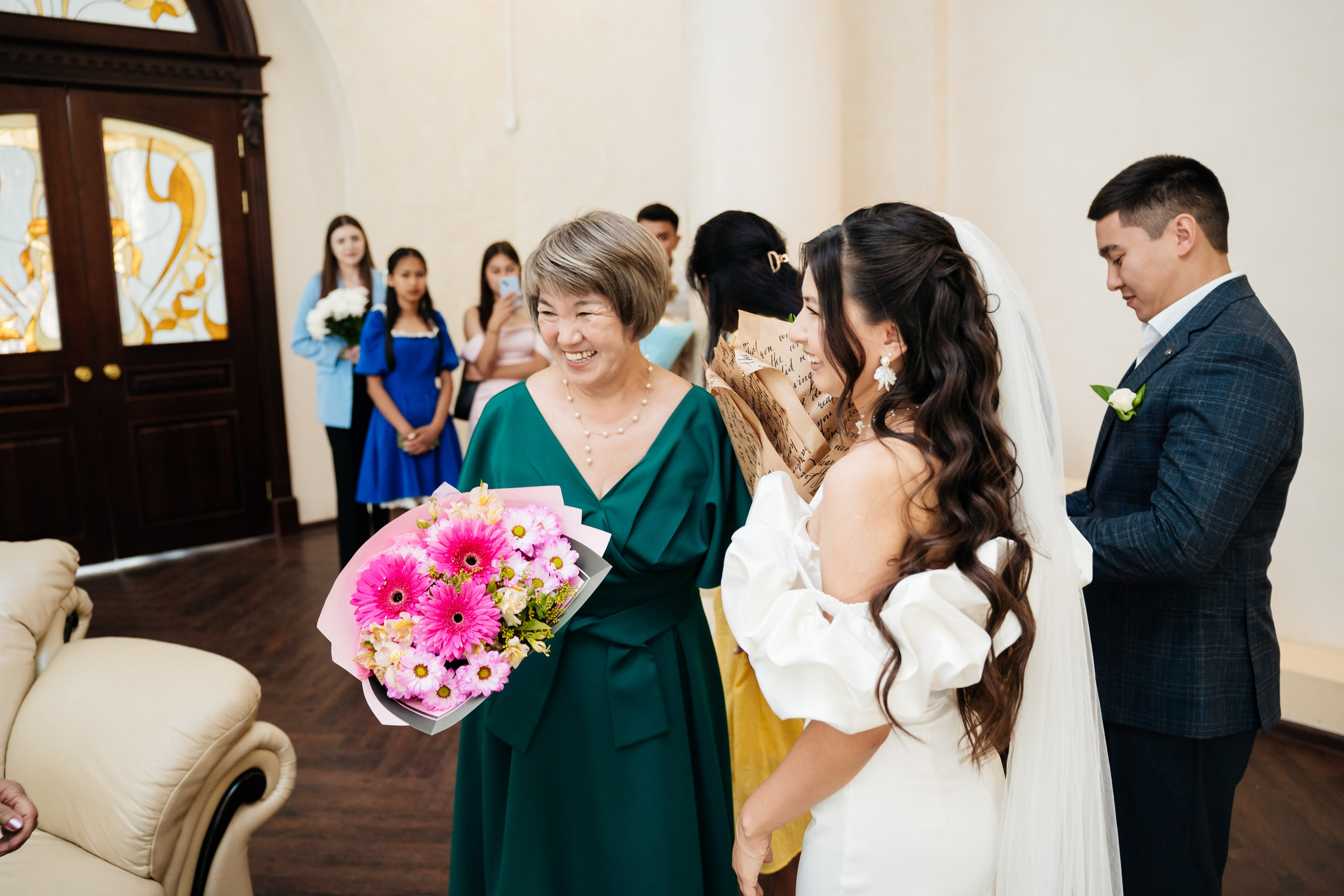 Аслая и Дияр. Видеограф и Фотограф в Челябинске Ксения и Владимир Рюмины