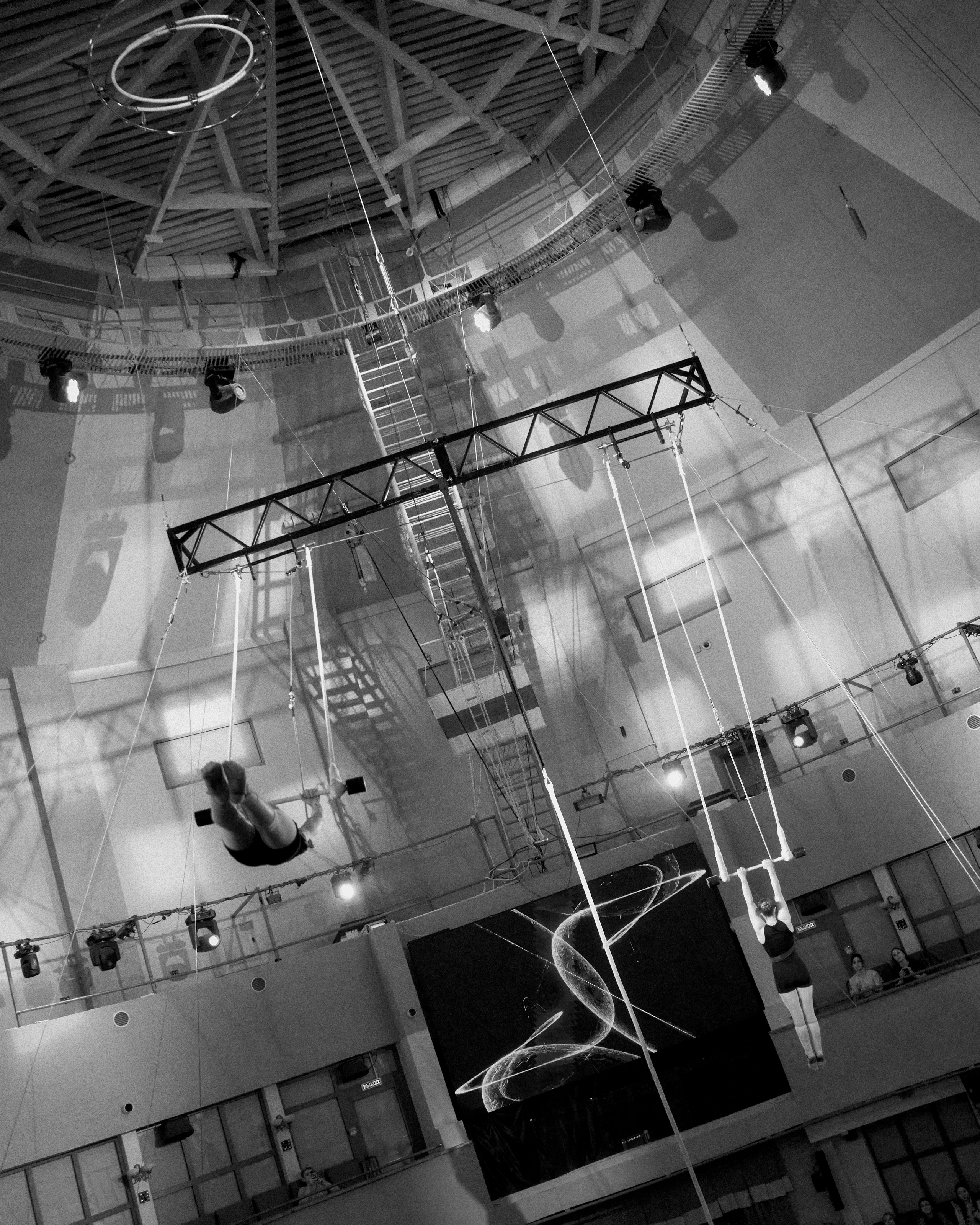 CIRCUS SCHOOL. ANNA — PHOTOGRAPHER