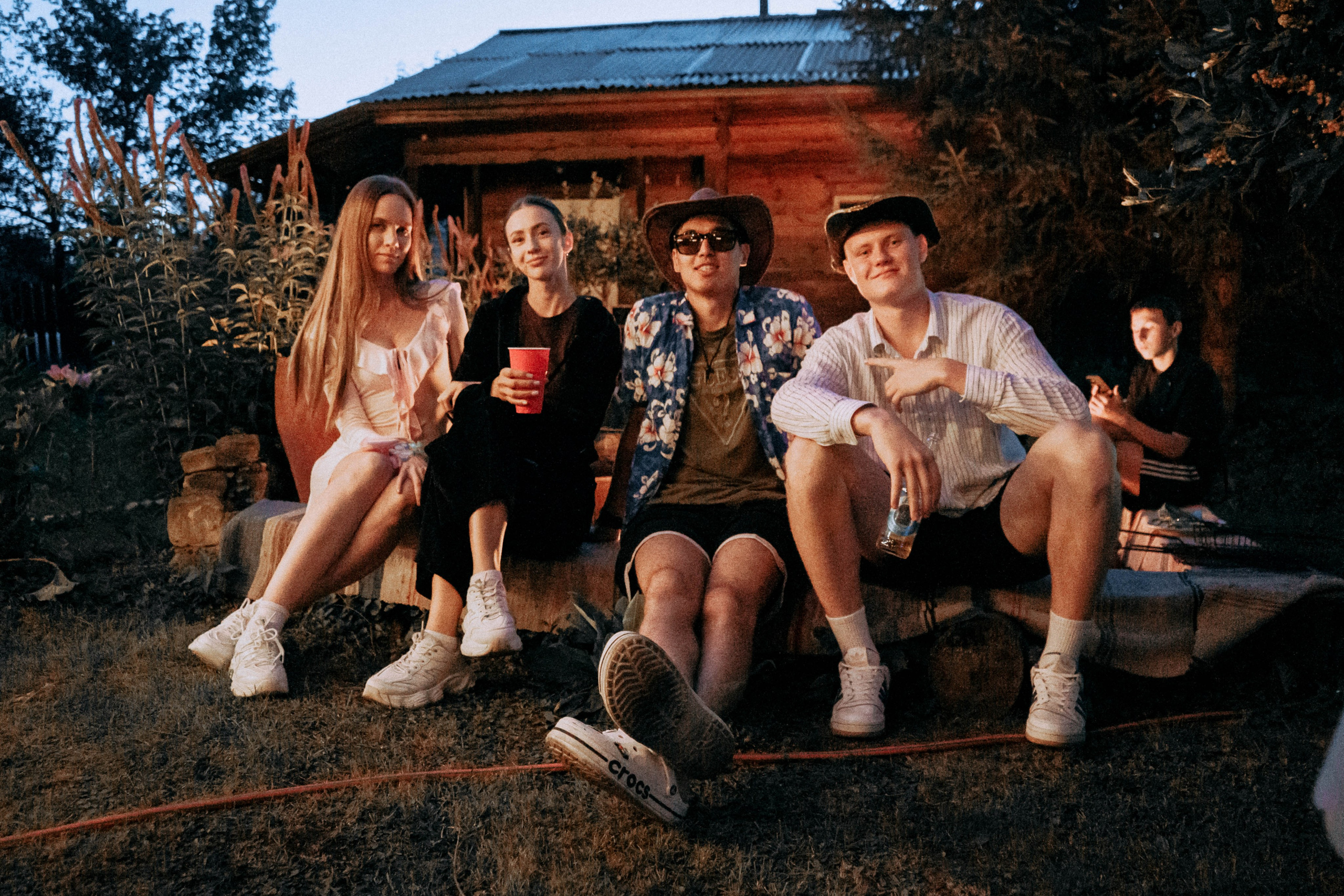 Гавайская вечеринка. Кир Анисин. Режиссер & фотограф