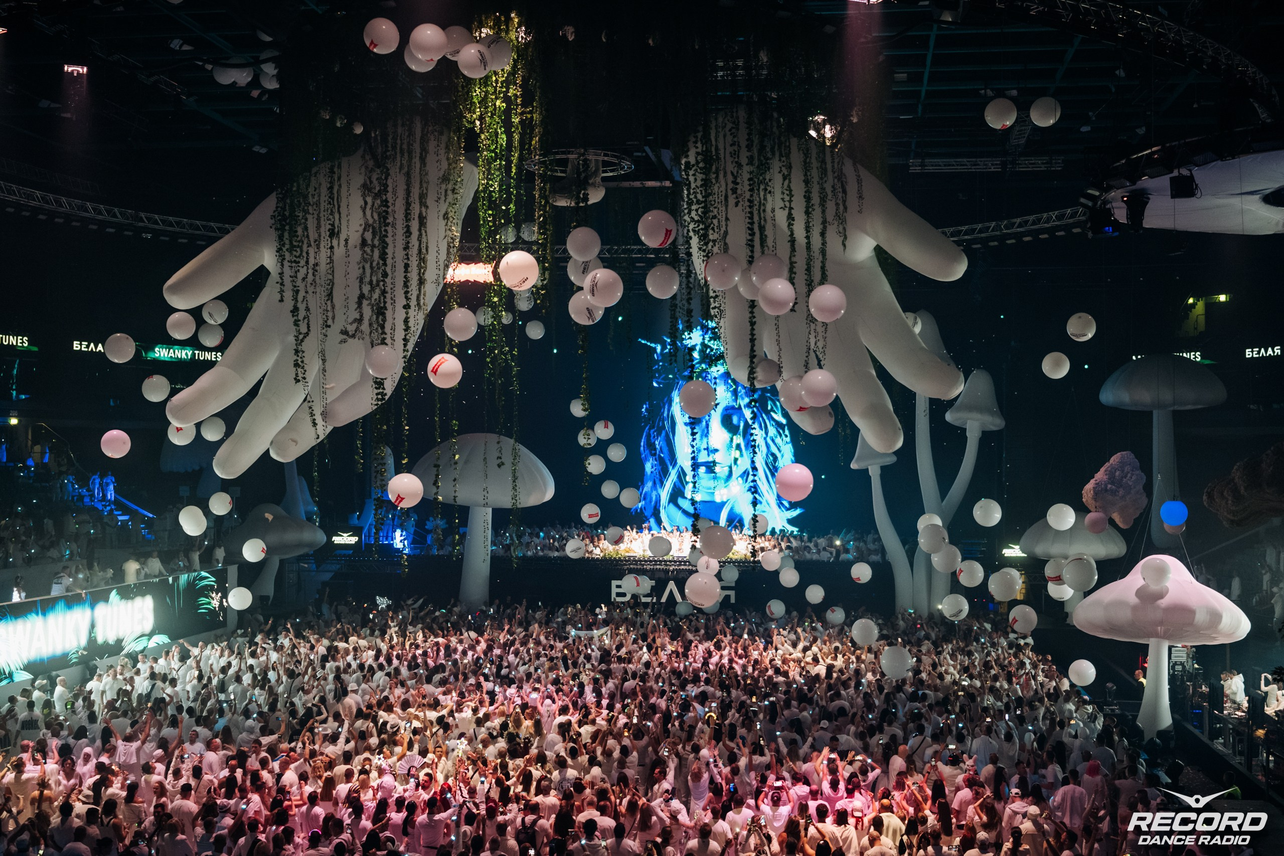 БЕЛАЯ. Репортажный фотограф Санкт-Петербург