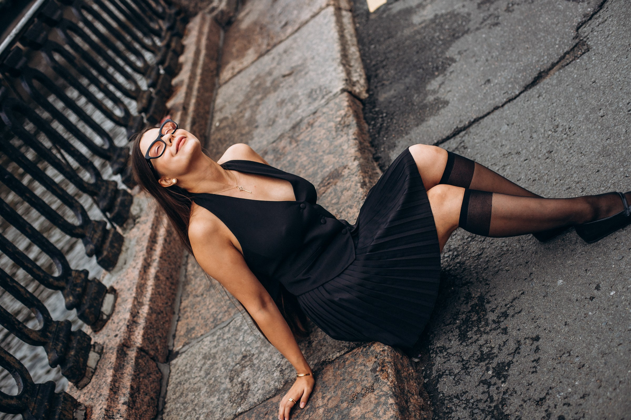 Вероника в июле. Фотопрогулка в Петербурге. Индивидуальный и семейный фотограф в Санкт-Петербурге