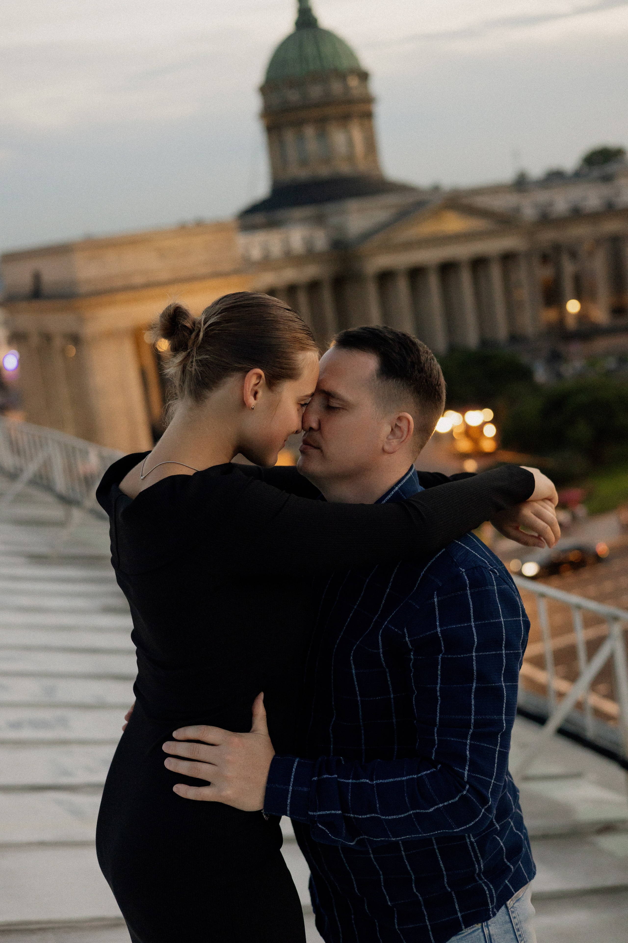 Романтика питерских крыш. Свадебный фотограф в Санкт-Петербурге Ксения Кобышева