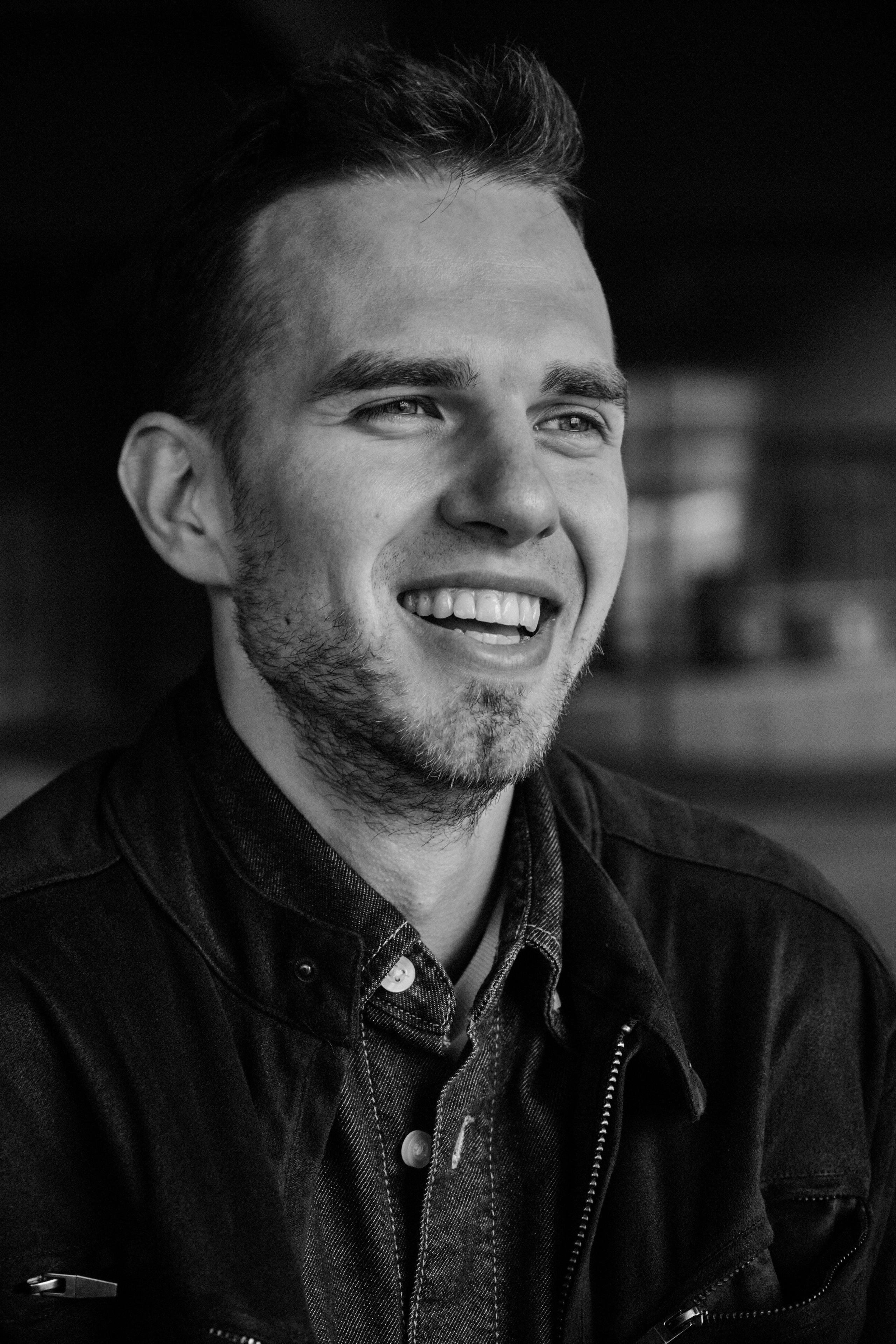 Денис. Николай Большаков