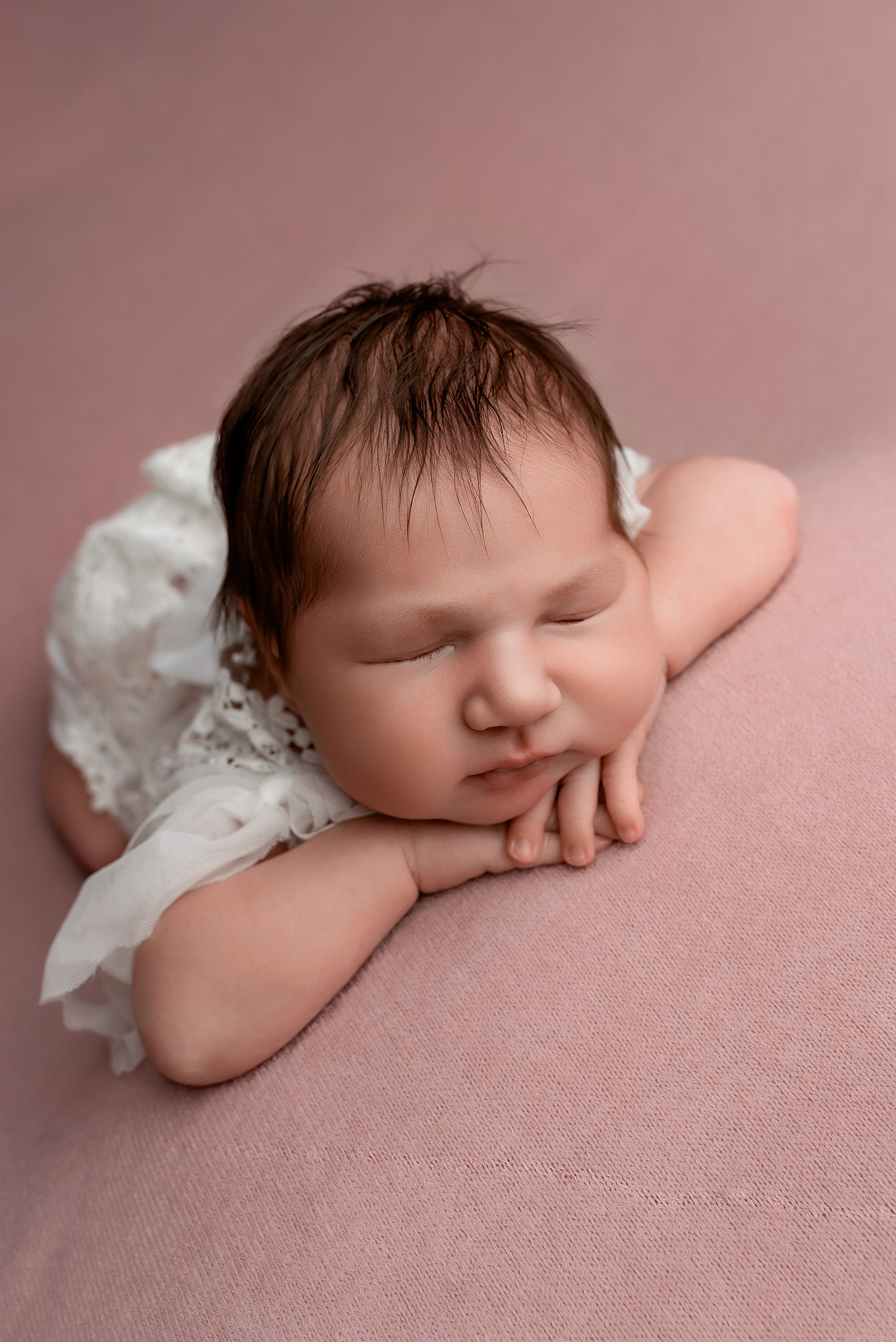 Новорождённые девочки. Детский фотограф новорождённых в Минске Боровик Екатерина