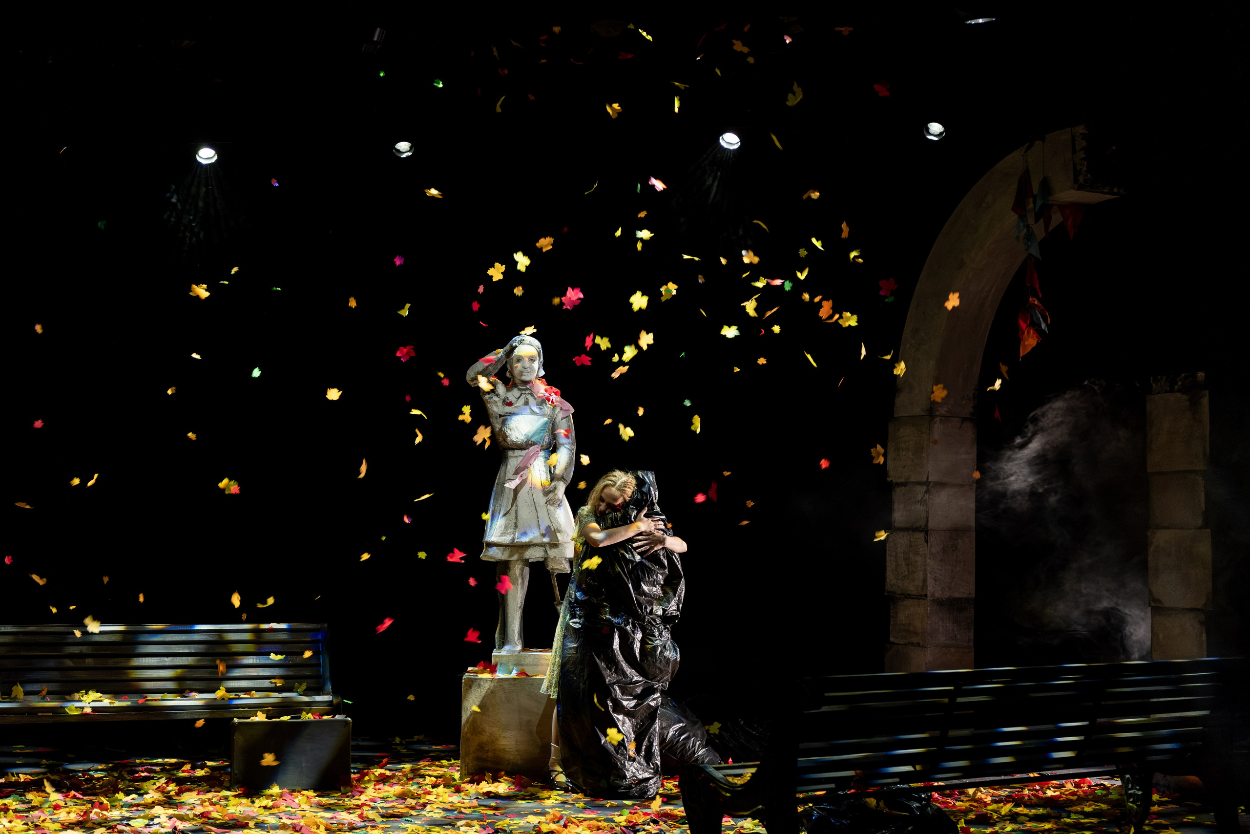 Театр АНГАЖЕМЕНТ — съёмка актёров для фойе театра. Фотограф и видеограф в Тюмени Анна Жагорина, 11 лет в профессии