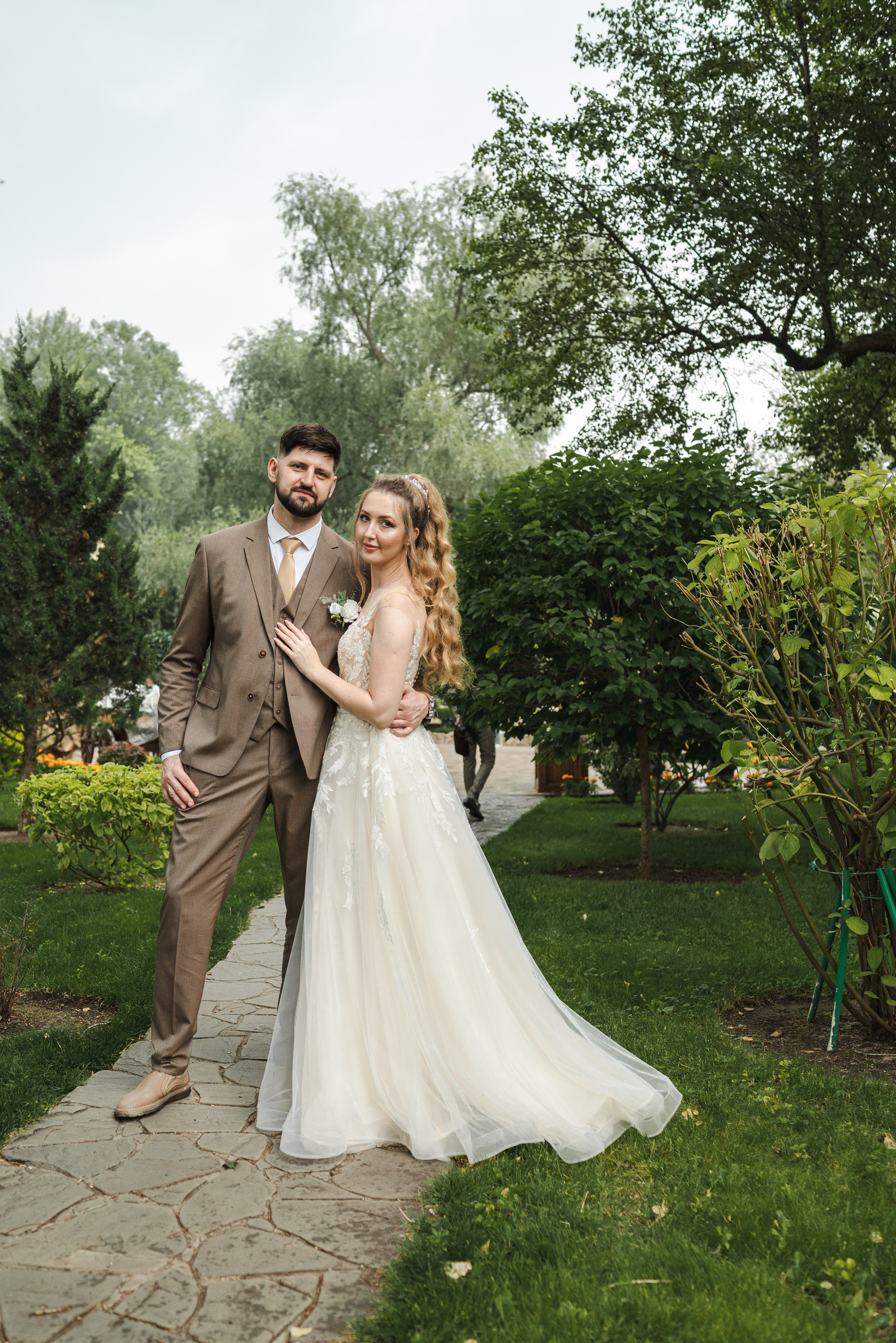 Свадебная фотосессия на природе, в парке Лога, Каменск-Шахтинский. Фотограф в Каменске-Шахтинском Ольга Сагал