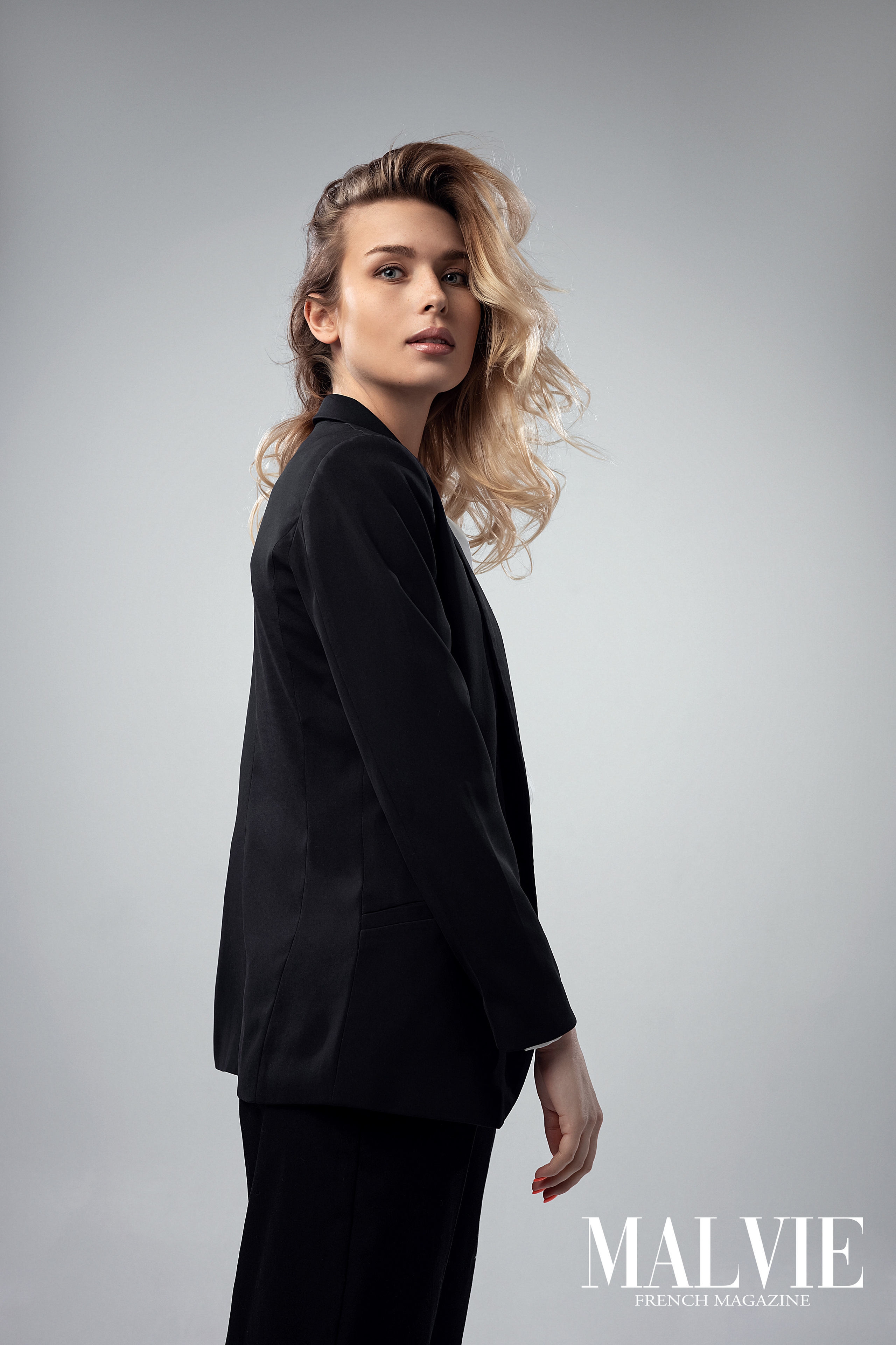 MALVIE Magazine (April). Юрий Белозёров фотограф