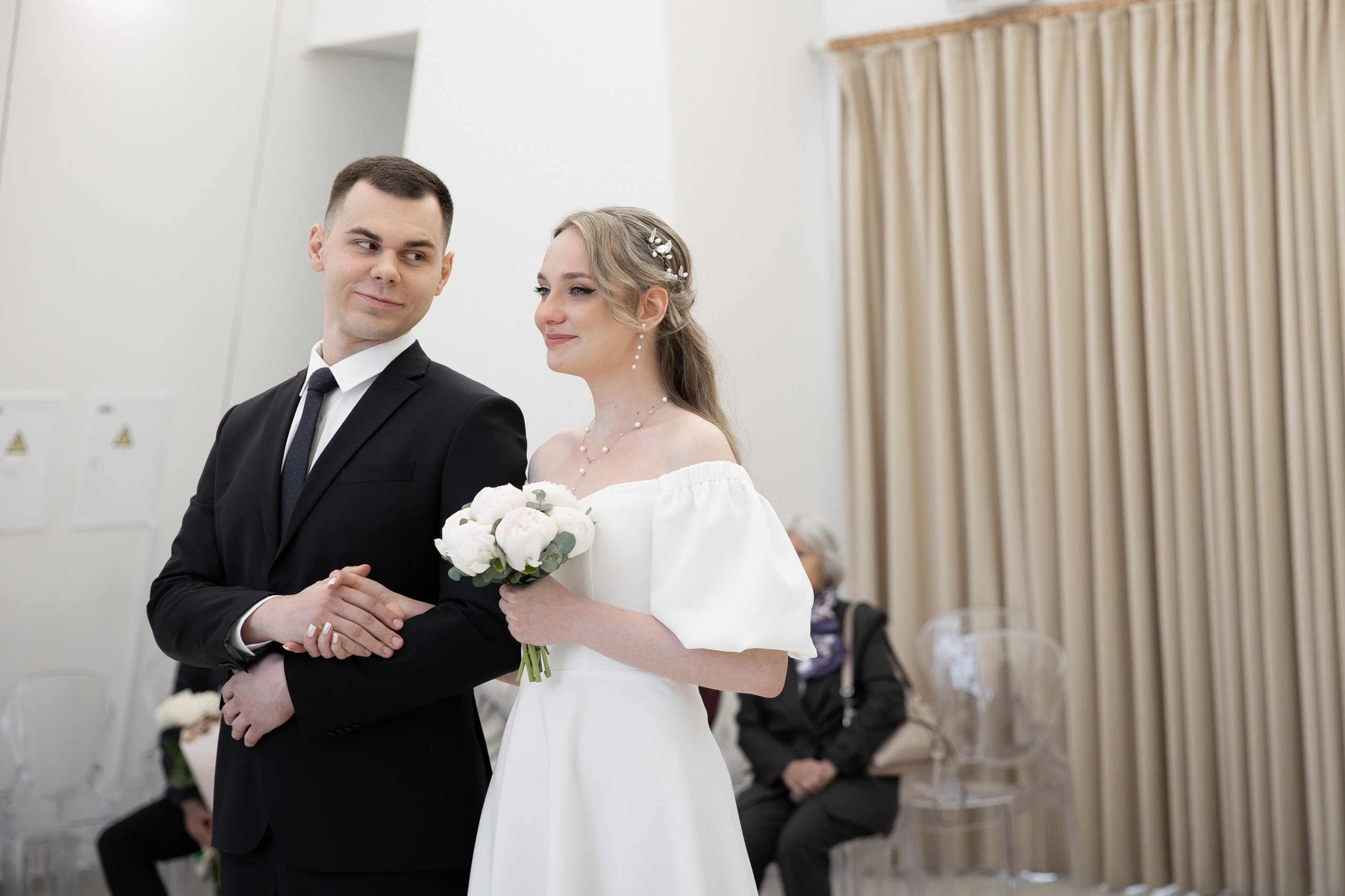 Свадебная прогулка Максима & Алины. Свадебный фотограф Самара Ирина Захарова