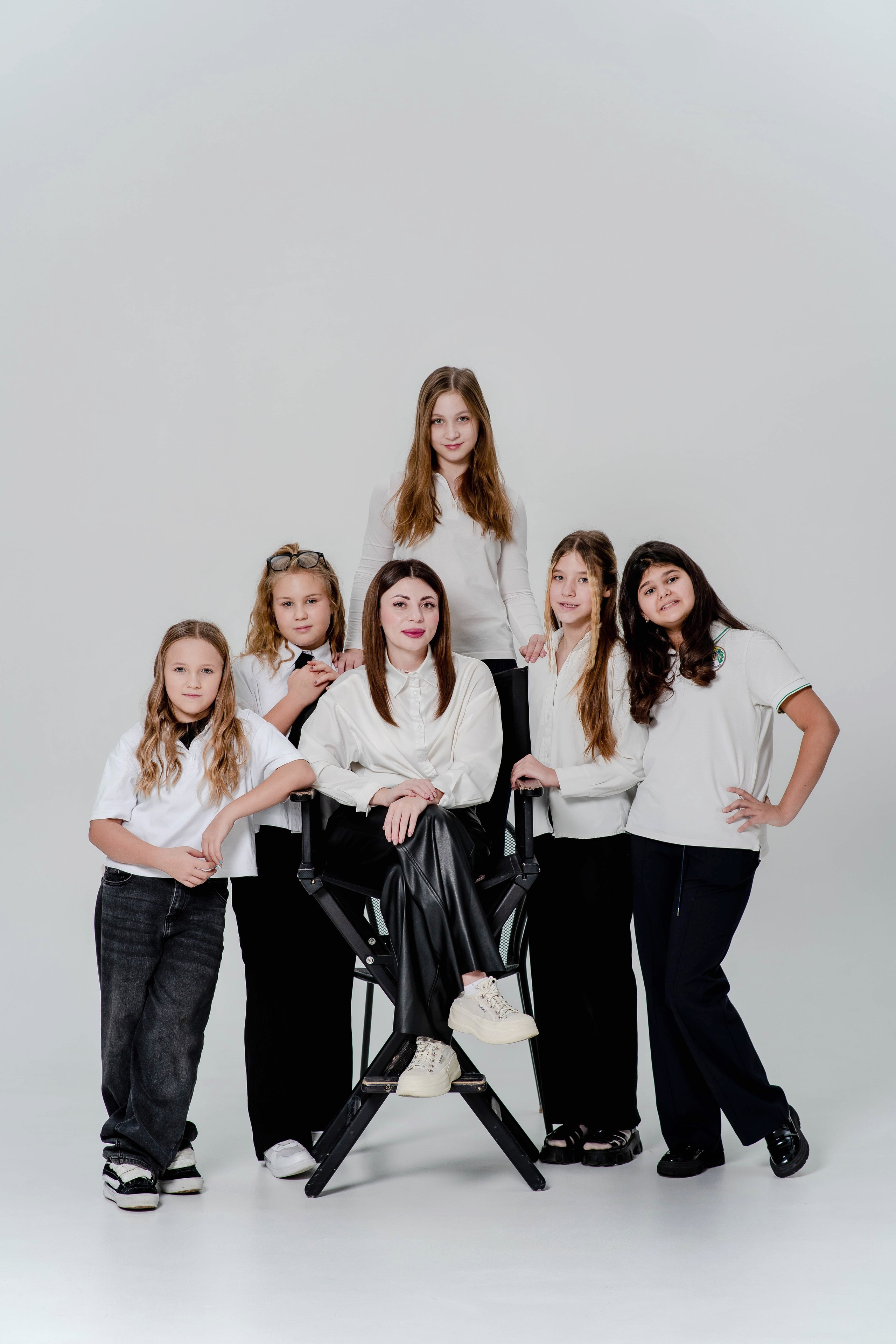 Выпускные (школьные) альбомы (книги) в Ростове-на-Дону. Современные Выпускные Альбомы в Ростове-на-Дону