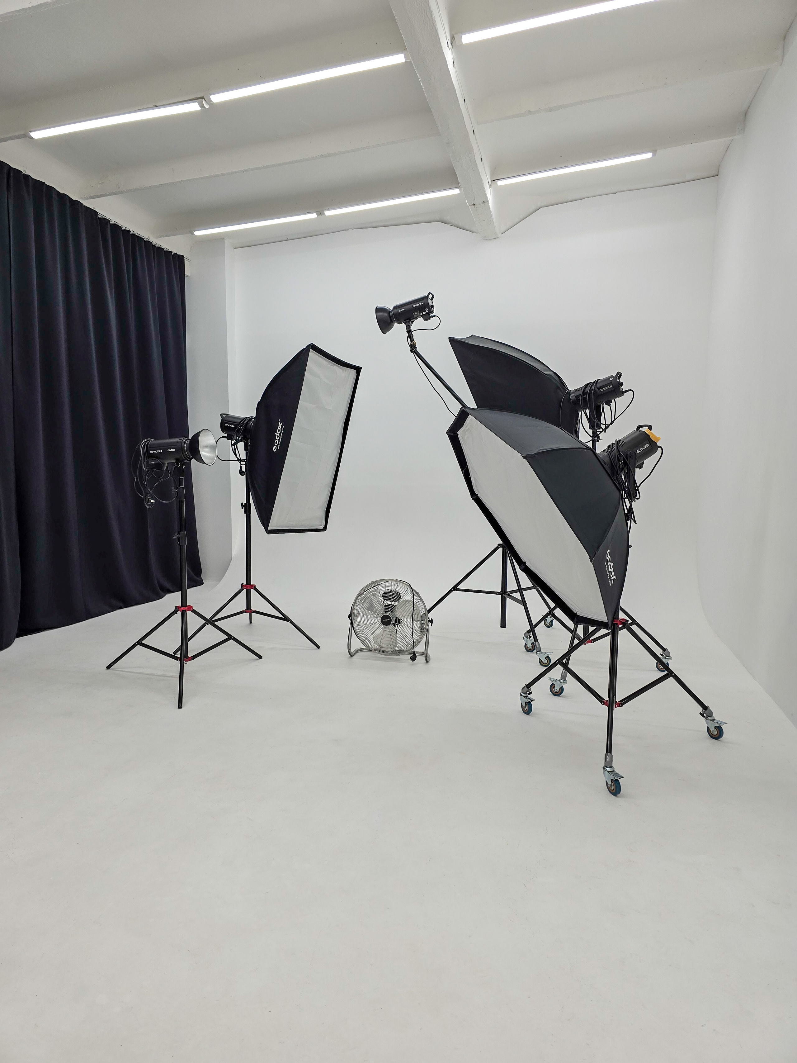 Фотостудия AURA STUDIO Минск