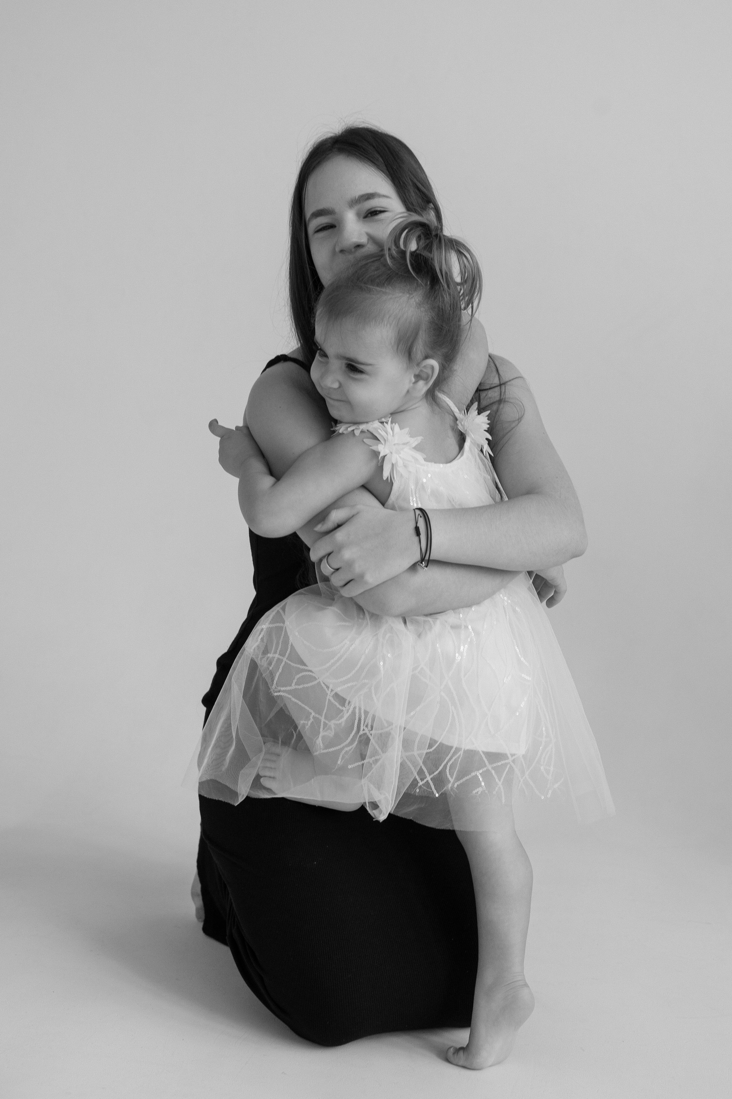 Оля, Настя, Кристина, Катя. Главная