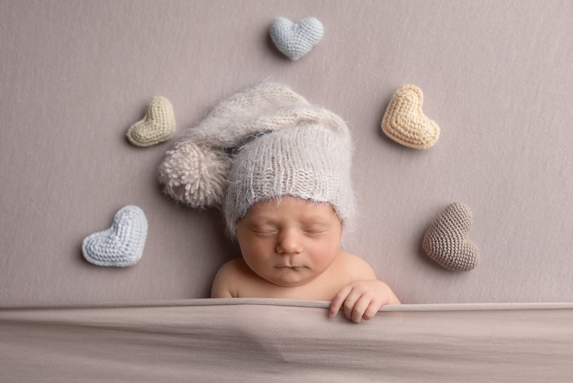 Фотограф новорожденных в Москве Ирина Асина