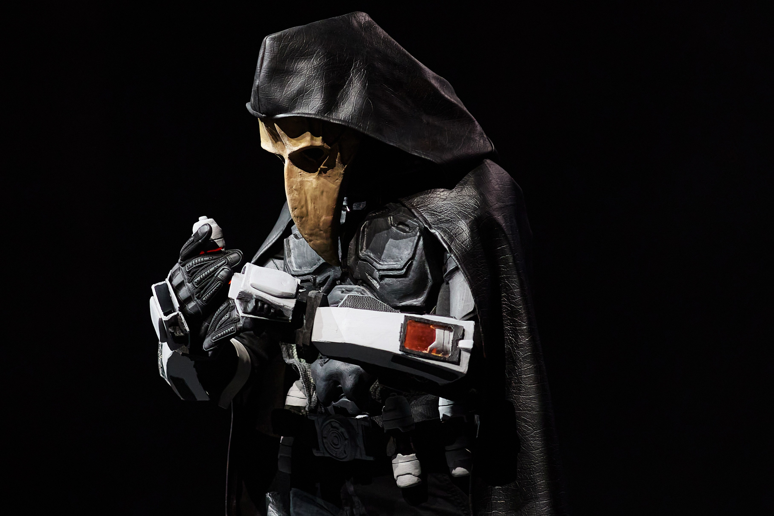 Чумной Доктор, косплей фотография крупным планом