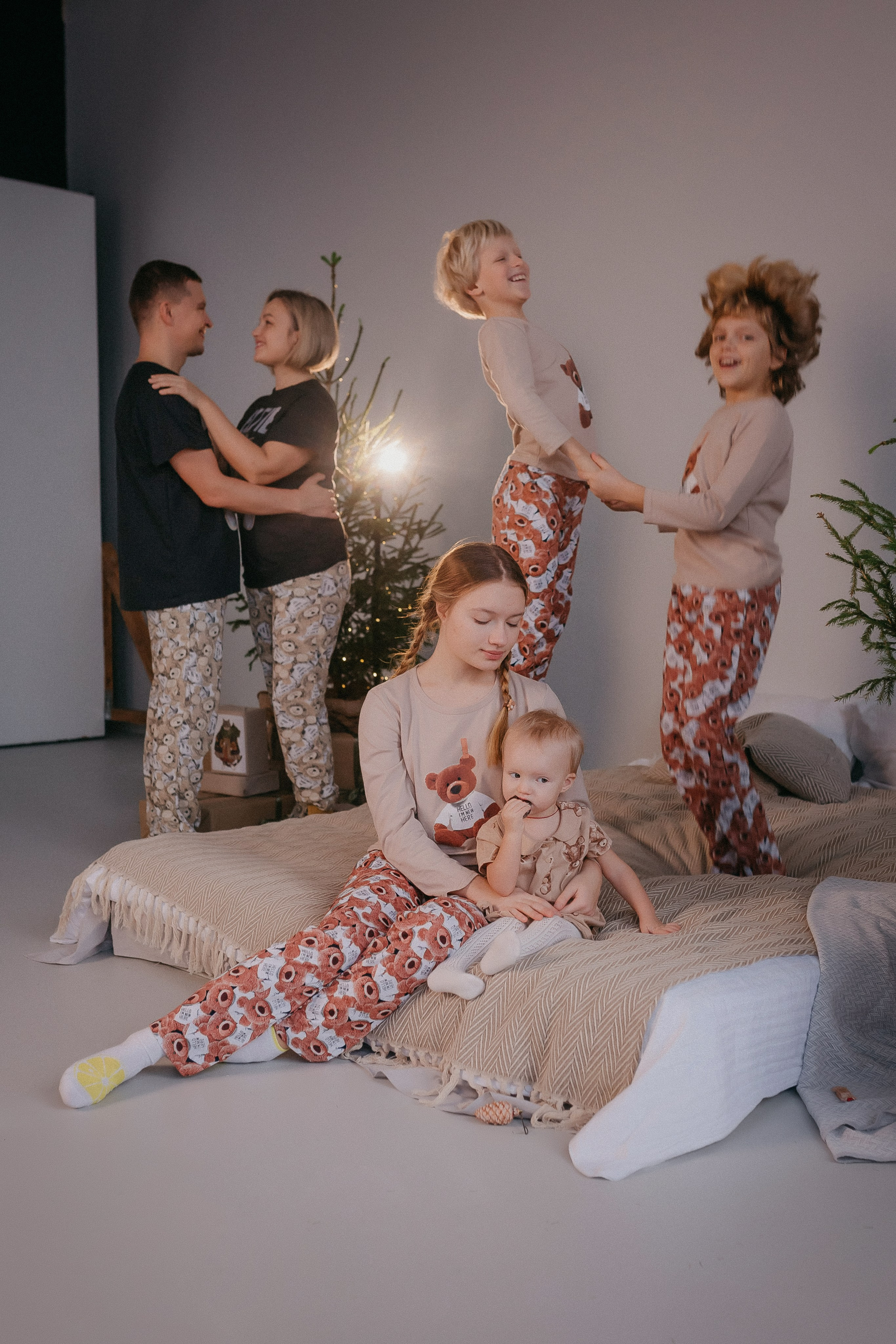 Женя и Лёша +4 Новогодняя. Семейный фотограф в Сургуте