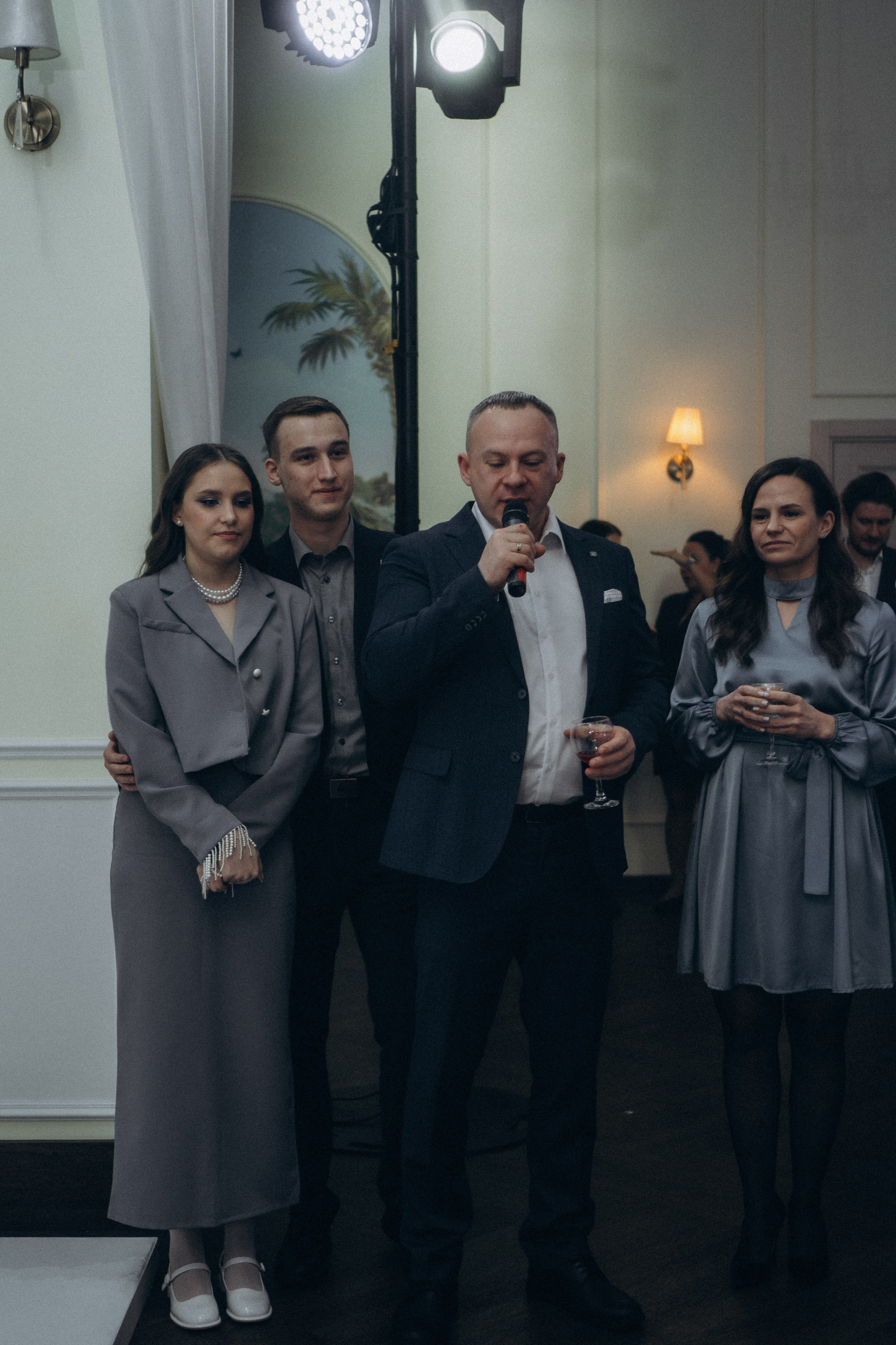 СЬЕМКА СВАДЕБНОГО БАНКЕТА (СНЯТО В СИБИРЕ В НИЖНЕВАРТОВСКЕ). Профессиональный фотограф, Санкт-Петербург — Виктория Богомолова