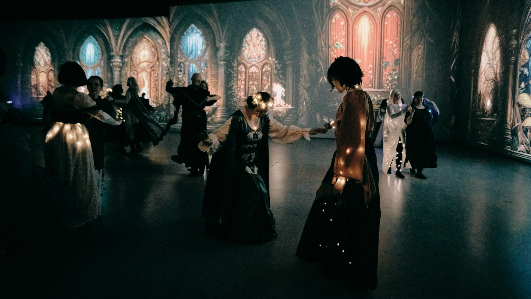 Ночь в холмах | Иммерсивный бал. Фотограф Аннё| Москва