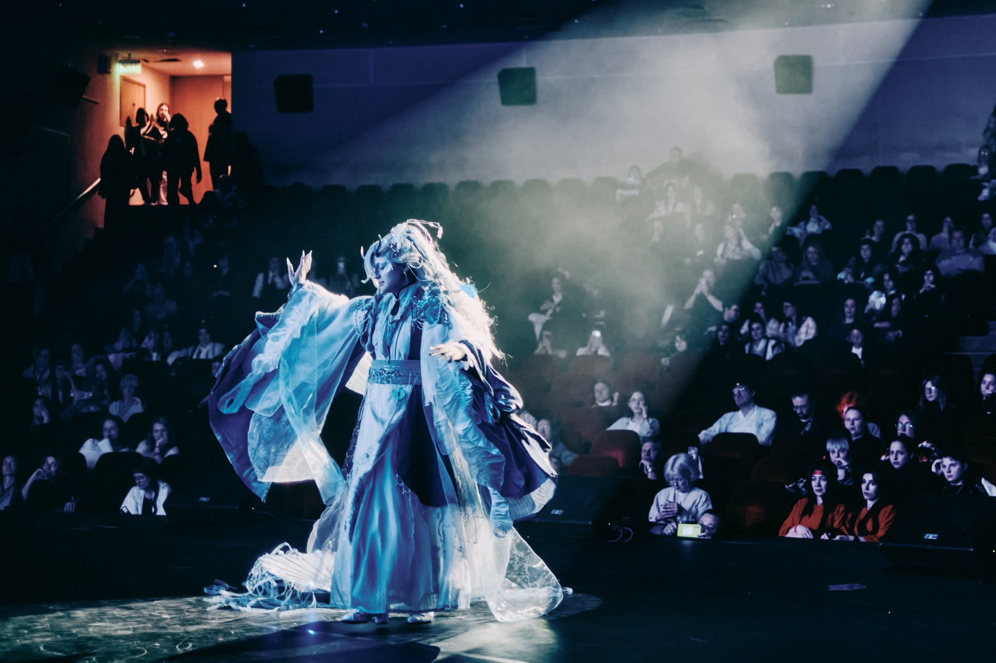 Персиковый источник | осень 2025. Фотограф Аннё| Москва