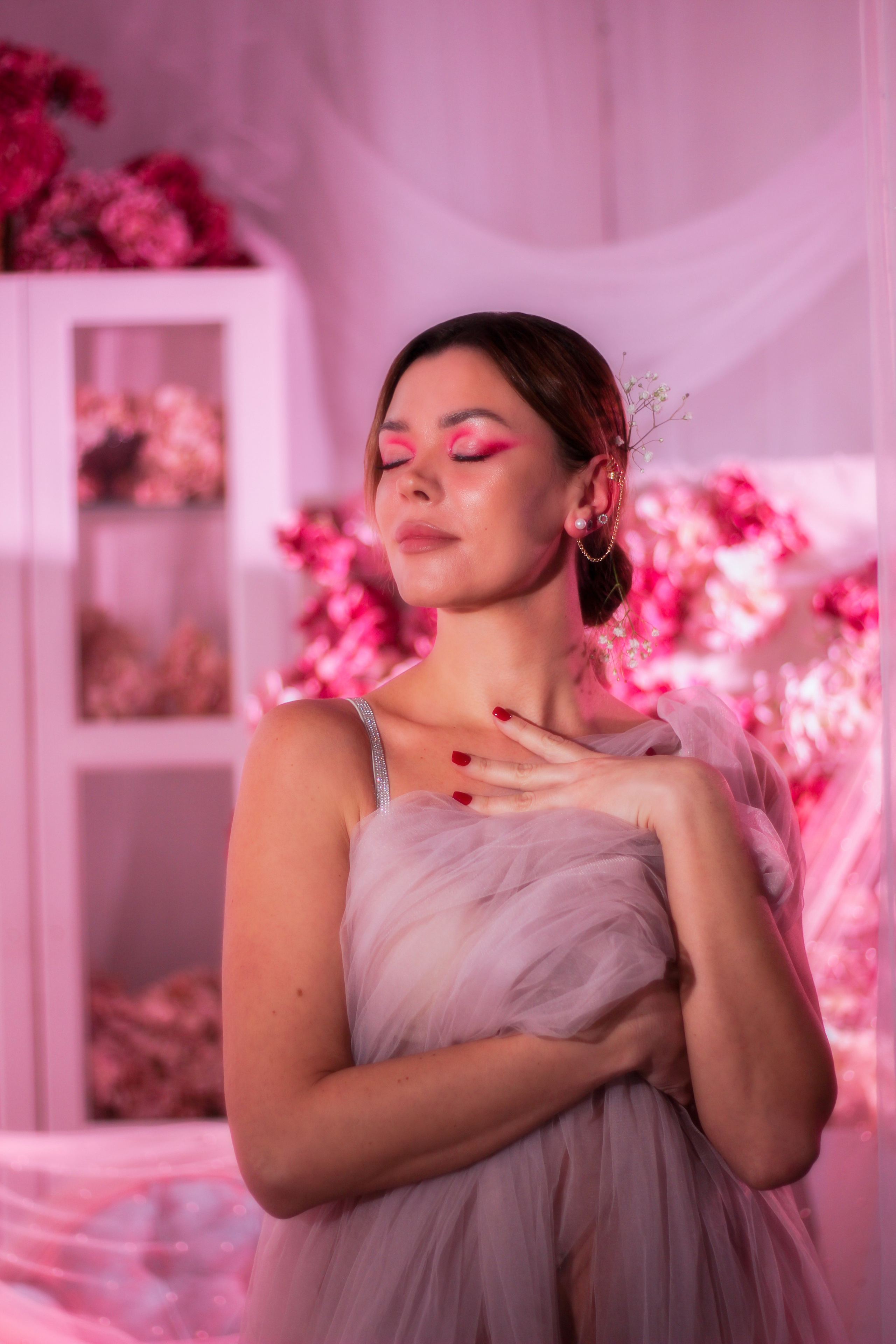 Розовая гортензия в лунном свете. Фотограф Красноярск