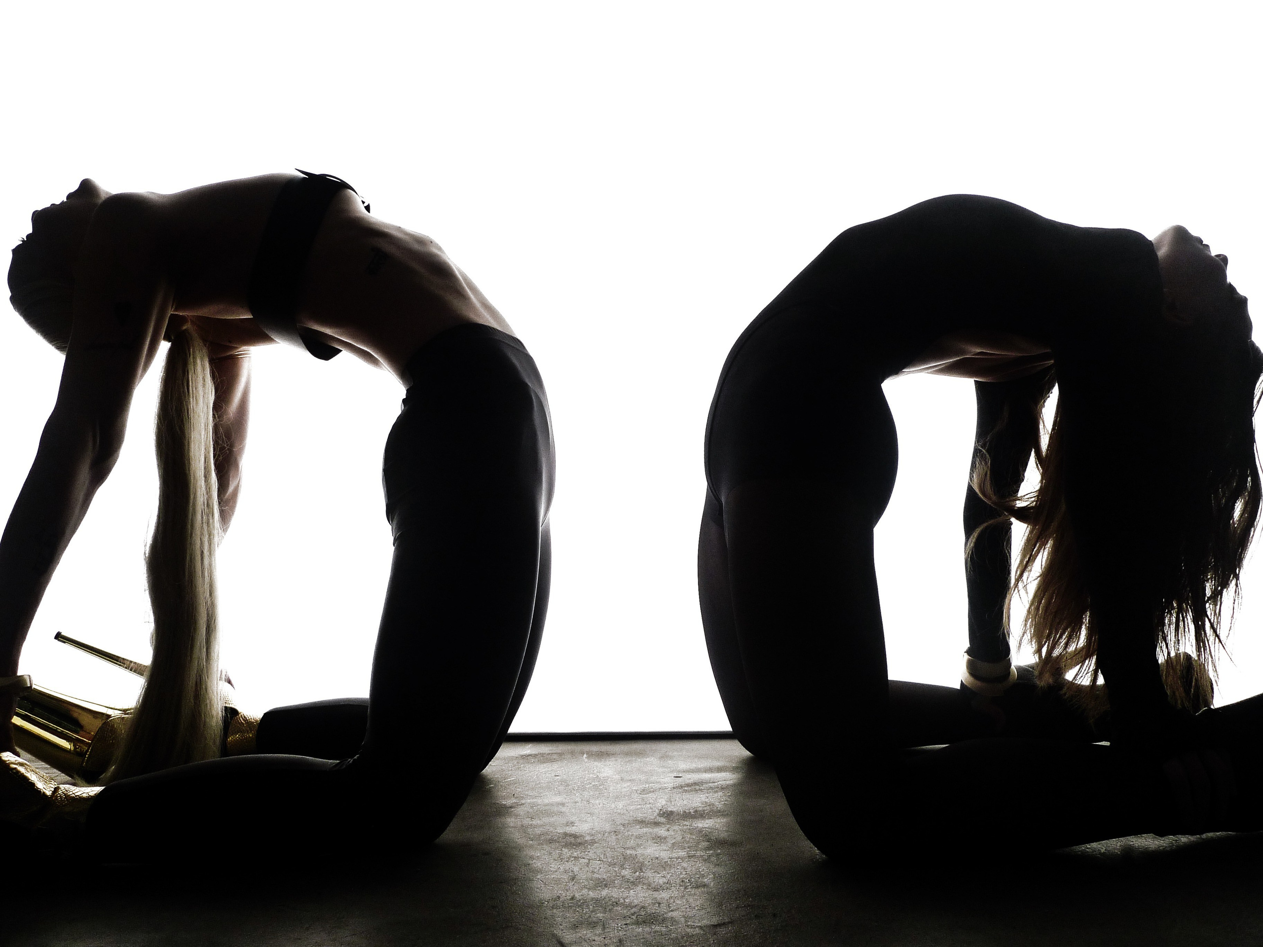 BLACK GOLD. DREAM POLE — pole dance комьюинити из Москвы. Тренировки, выступления, перформансы