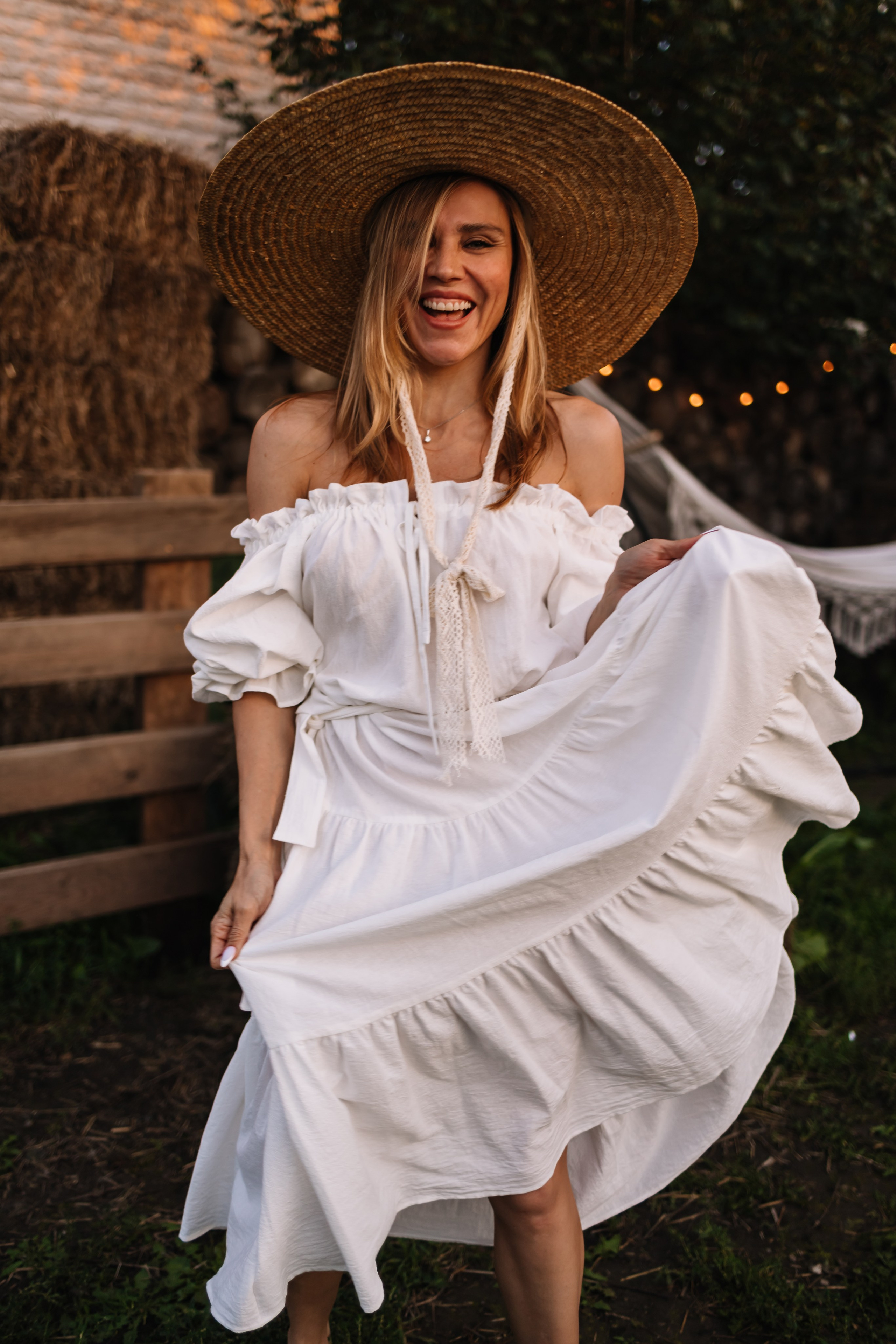 алёна малахова фотограф новосибирск семейный детский домашняя фотосессия в новосибирске день рождения репортажная съёмка фотосессия с лошадьми на конюшне деревня алтай  на природе фотосессия в детском саду мама и сын предложение руки и сердца идея  помолвка фотосессия берег закат детский день рождения годик торт аниматор лофт игровая продолжение следует prodoljenie_sleduet_  корпоратив тимбилдинг первоклашка линейка  контент  бизнес портрет оперный новат франция берет весна девушка мама и дочь мать и дитя