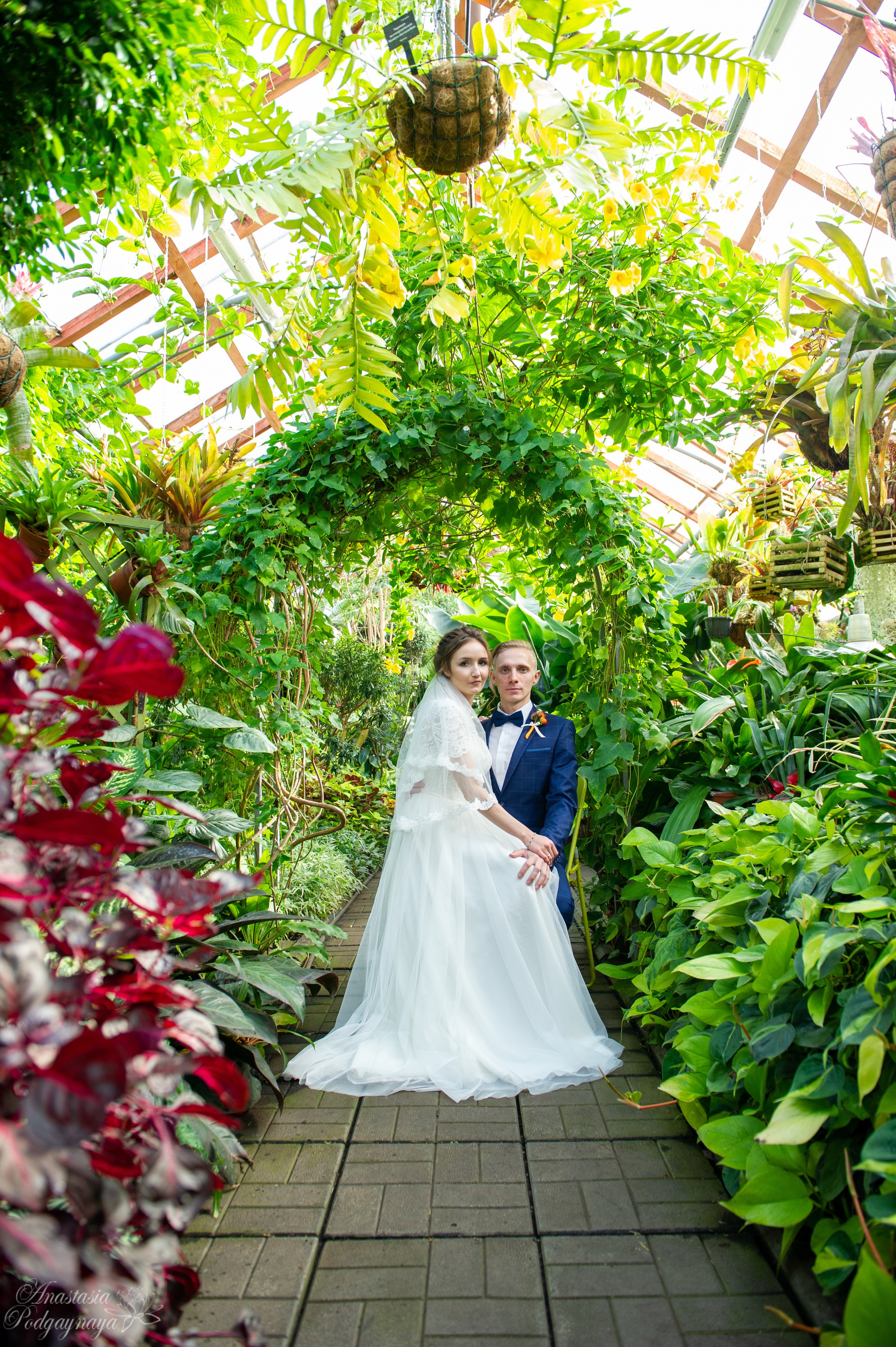 Саша и Арина. Семейный и женский фотограф, контент фотосессия в Екатеринбурге