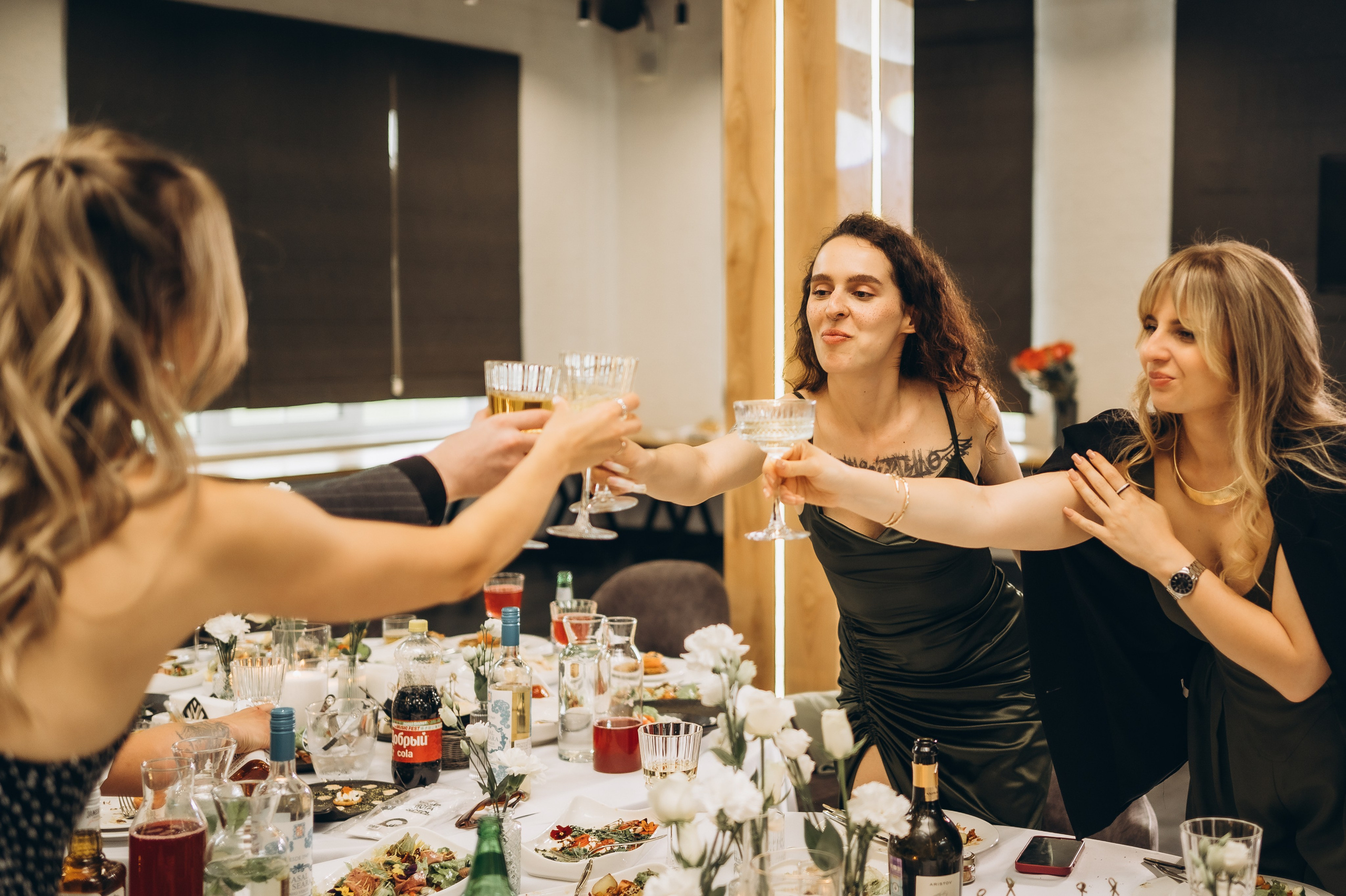 Выездная регистрация+банкет. Фотограф ПИТЕР СПБ Надежда Баранова