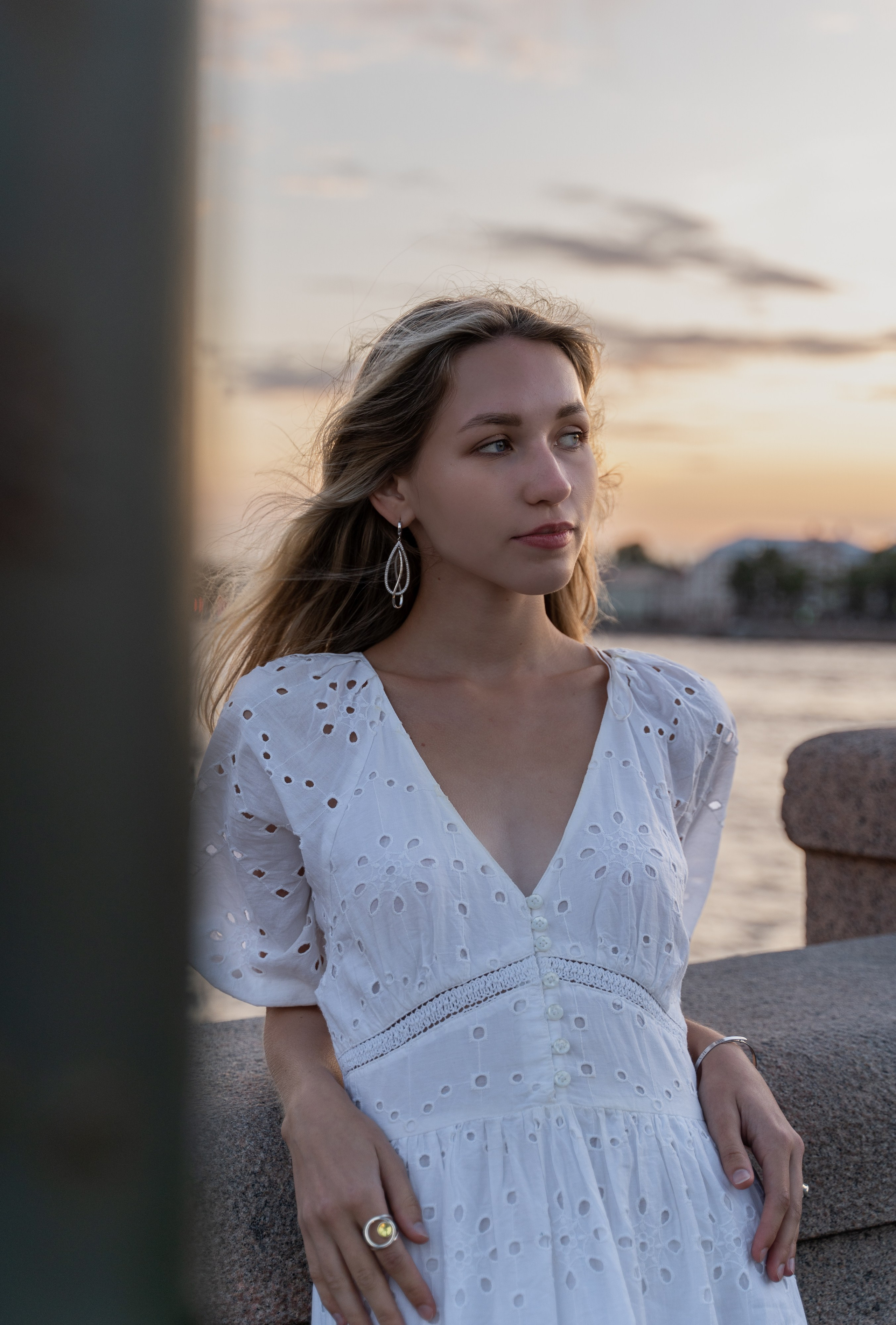 Прогулка по городу. Портрет. Санкт-Петербург, лето 2024. Главная