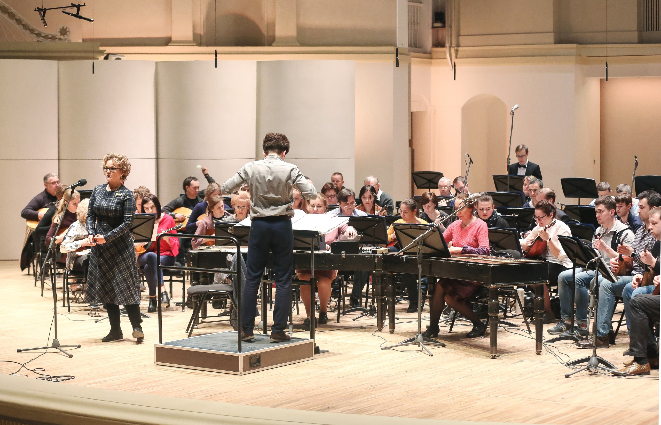 Концерт «Один виток вокруг планеты» ко Дню космонавтики. Дарья Письменюк / Darya Leitstern — фотограф, музыкант, журналист, путешественник